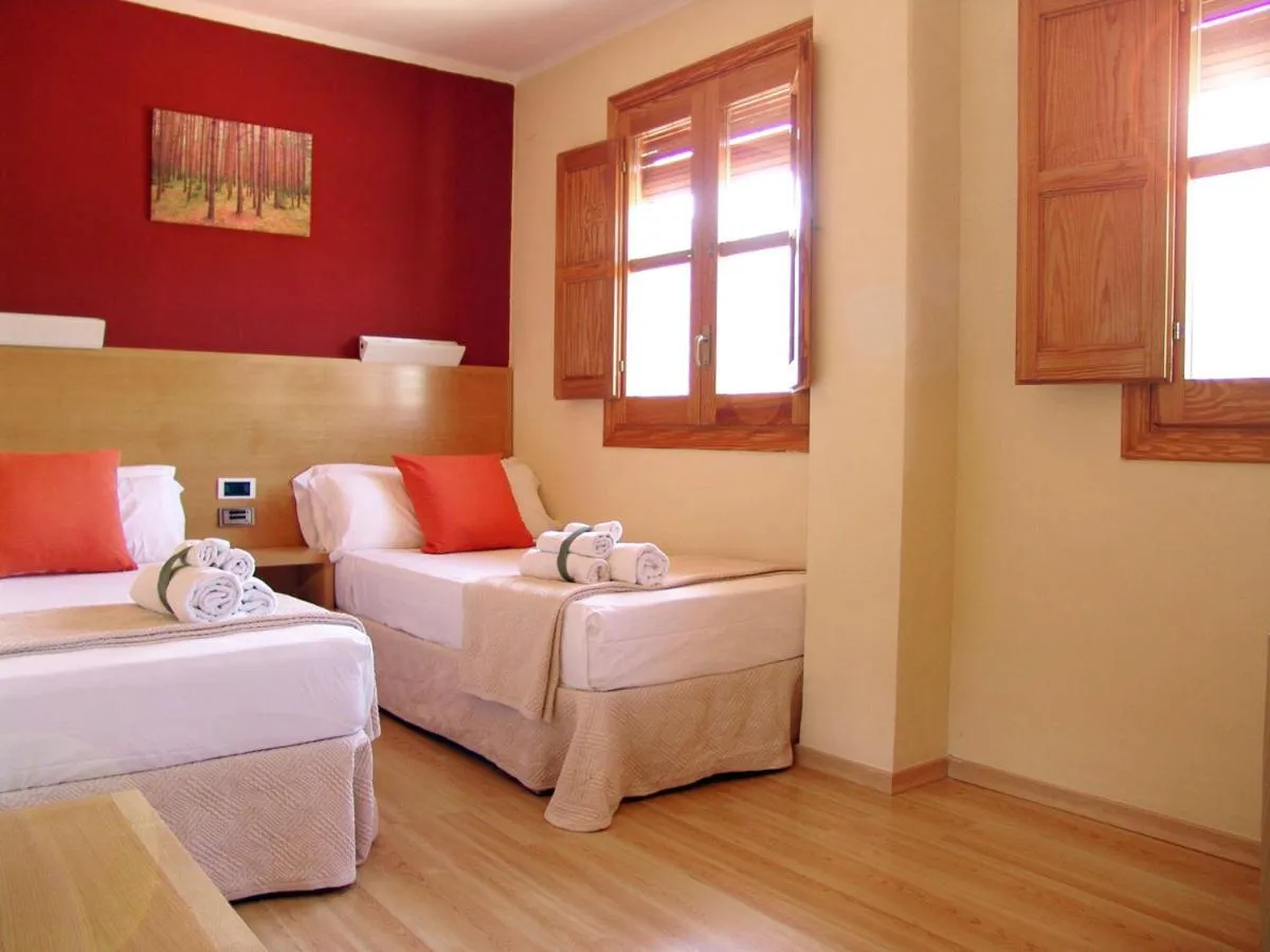 Photo of the whole room, Bed in Hotel La Tinensa