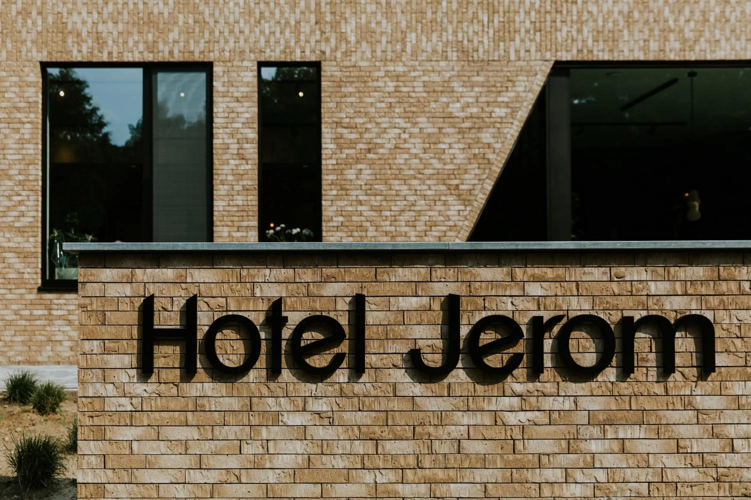 Facade/entrance in Hotel Jerom