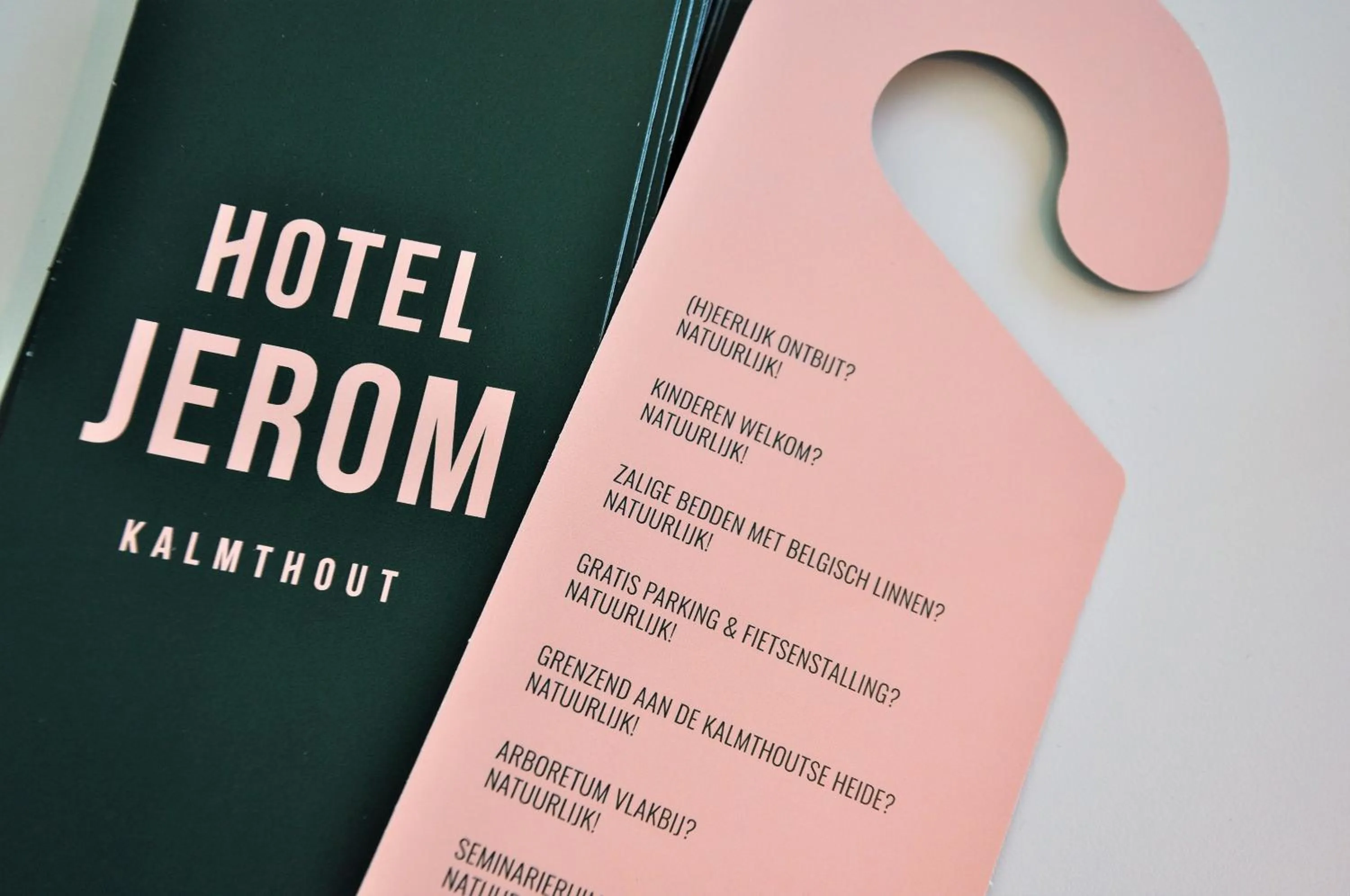 Logo/Certificate/Sign in Hotel Jerom