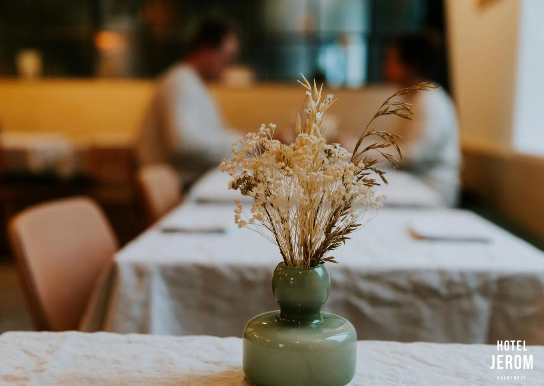 Buffet breakfast in Hotel Jerom