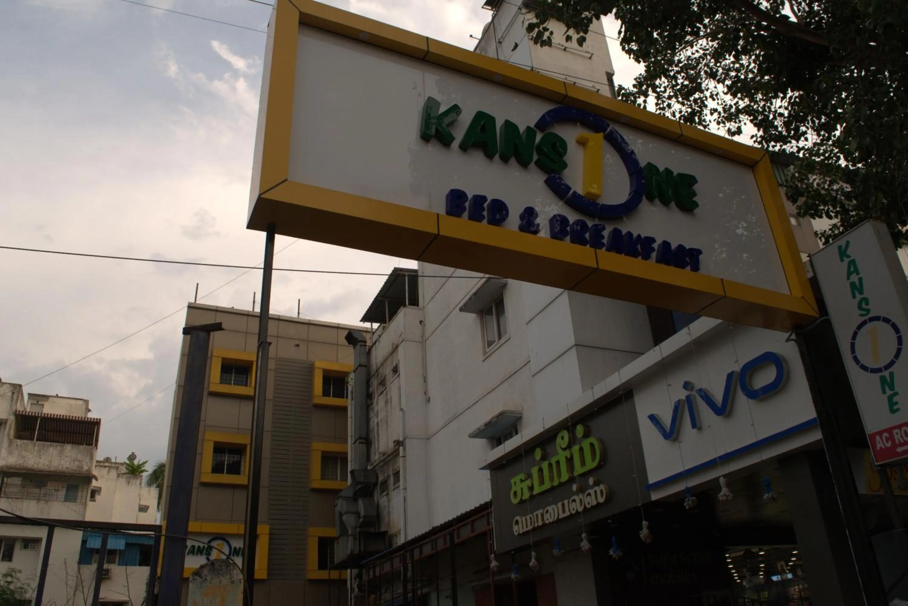 Property building in Kans One