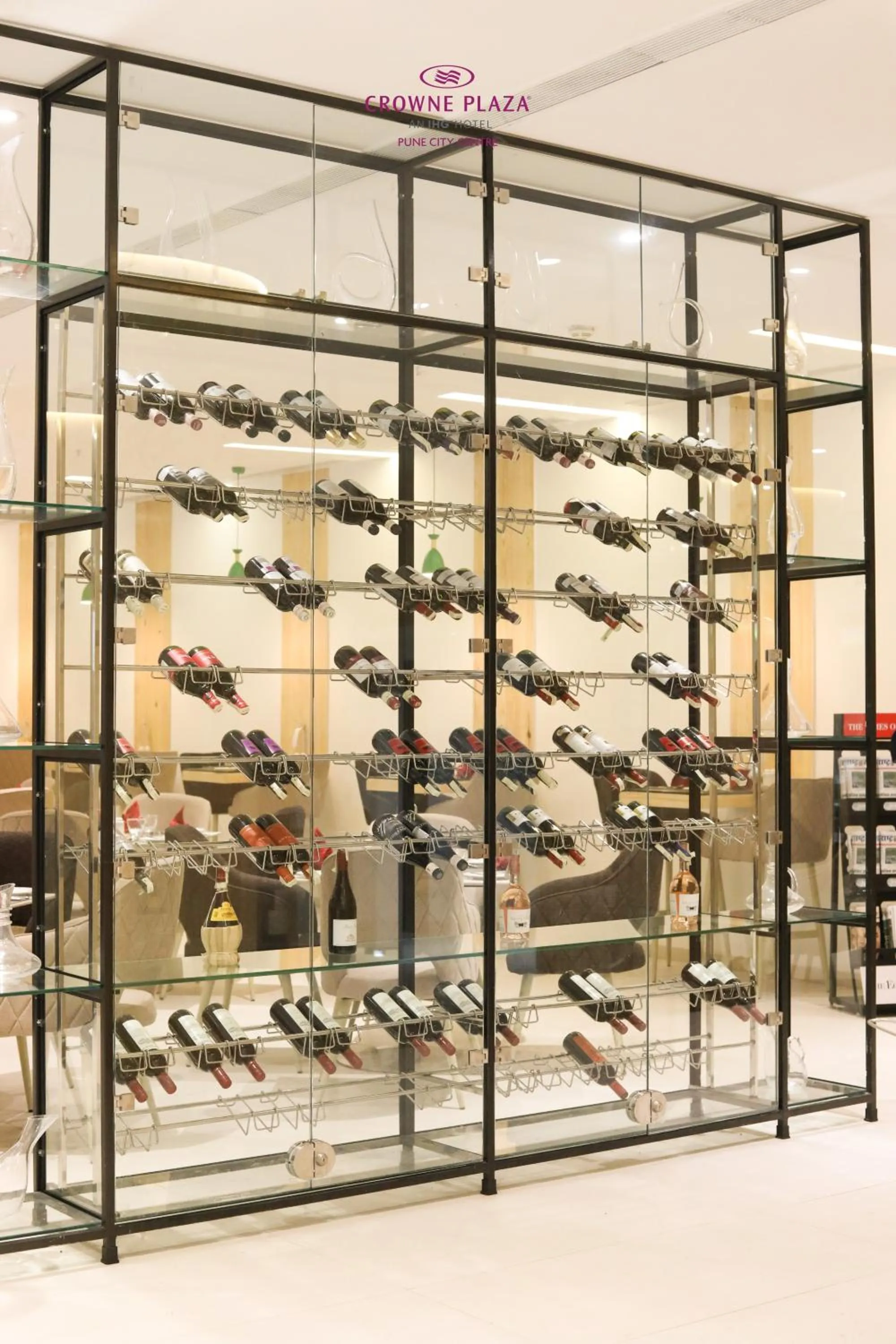 Restaurant/places to eat in Crowne Plaza Pune City Centre by IHG