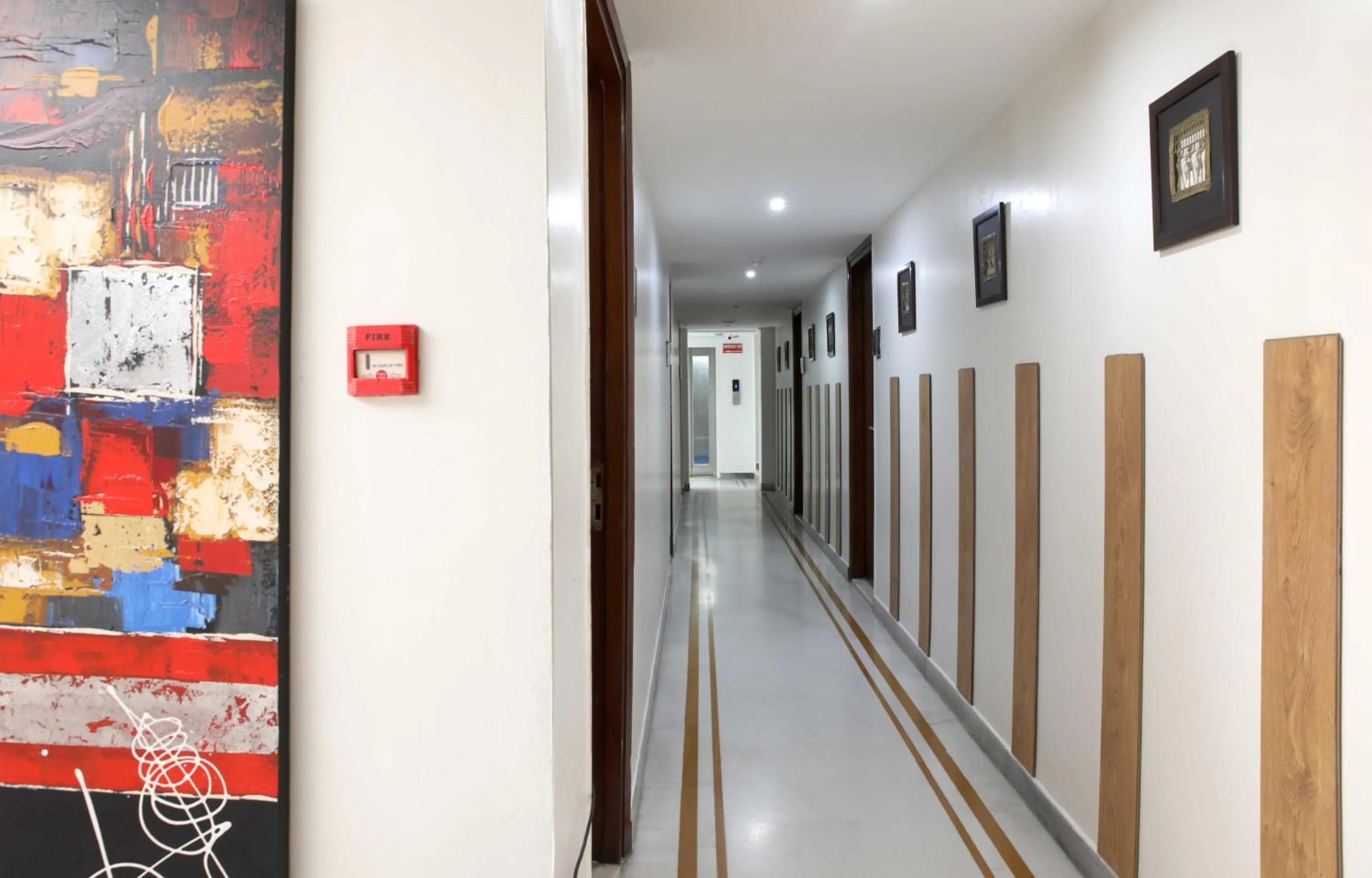 Area and facilities in Ahuja Residency Sunder Nagar