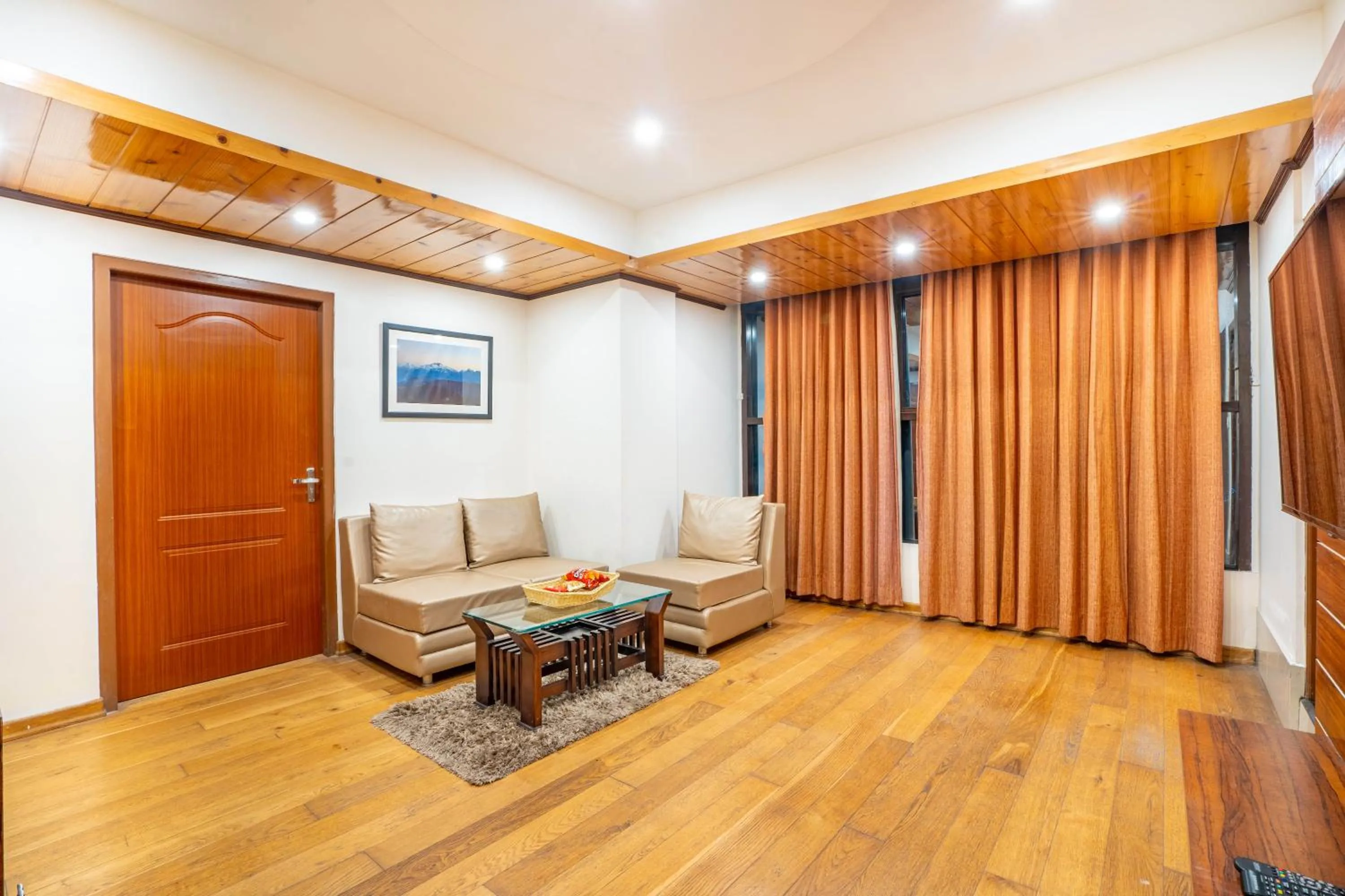 Living room in Yashshree Jai Hotel & Banquet