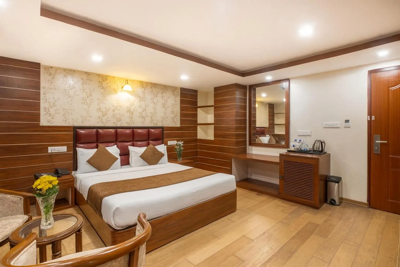 Bedroom, Bed in Yashshree Jai Hotel & Banquet