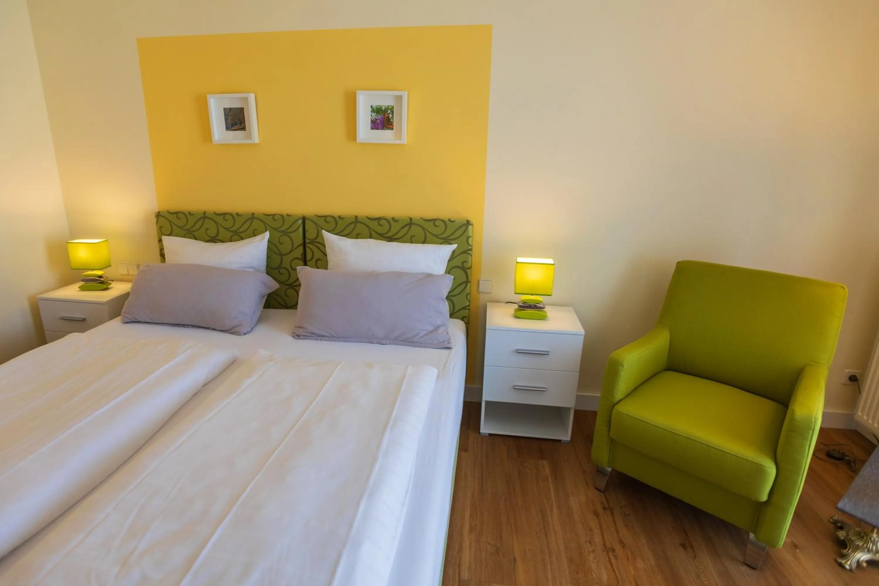 Photo of the whole room, Bed in Landhotel Gillenfelder Hof