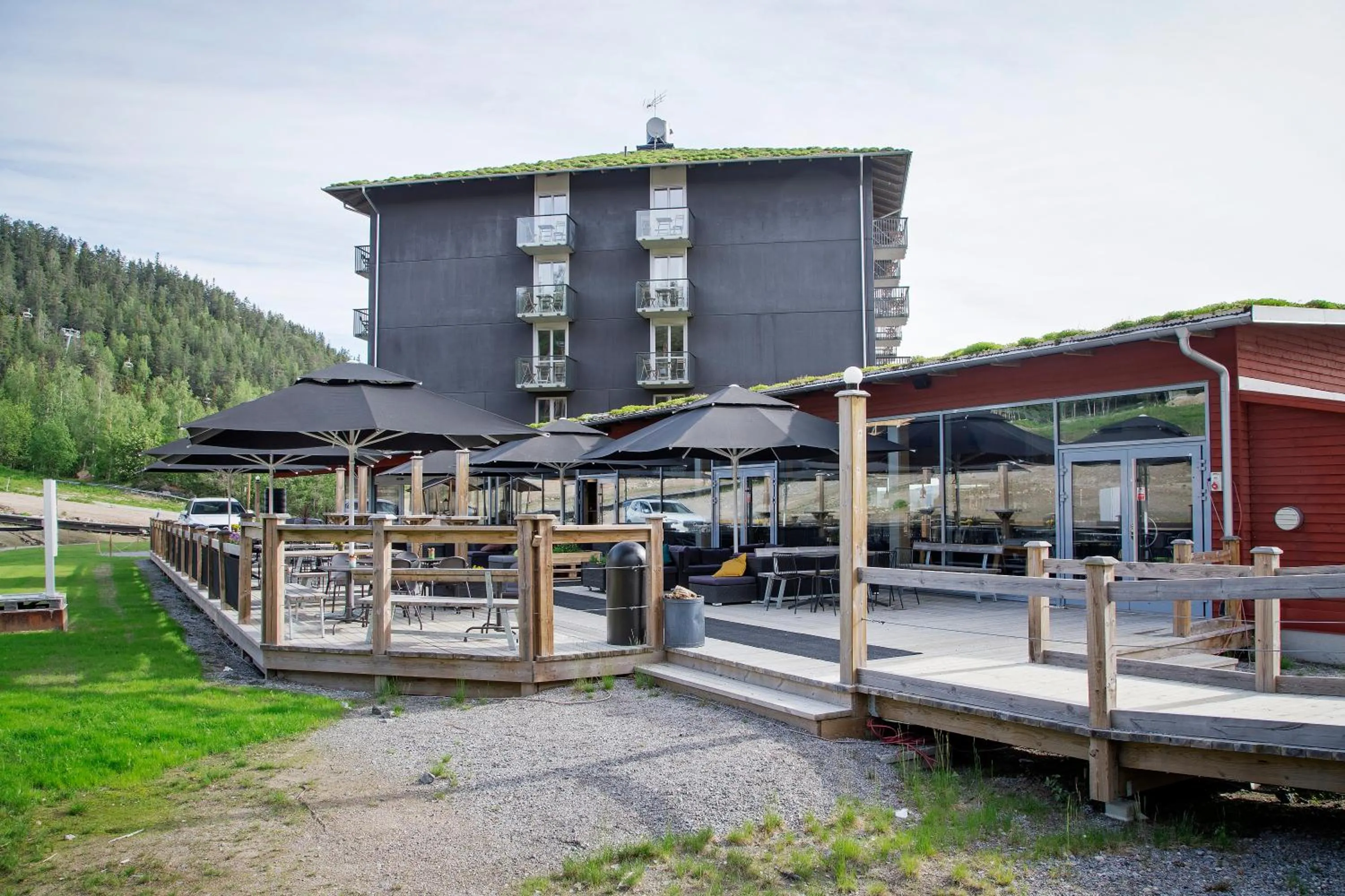 Property building in Bergshotellet