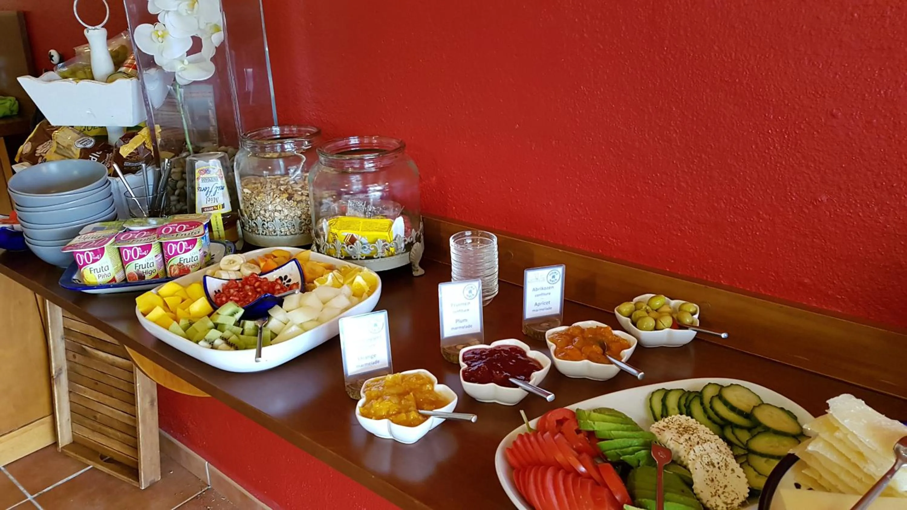 Breakfast in Bed & Breakfast | Guest House Casa Don Carlos