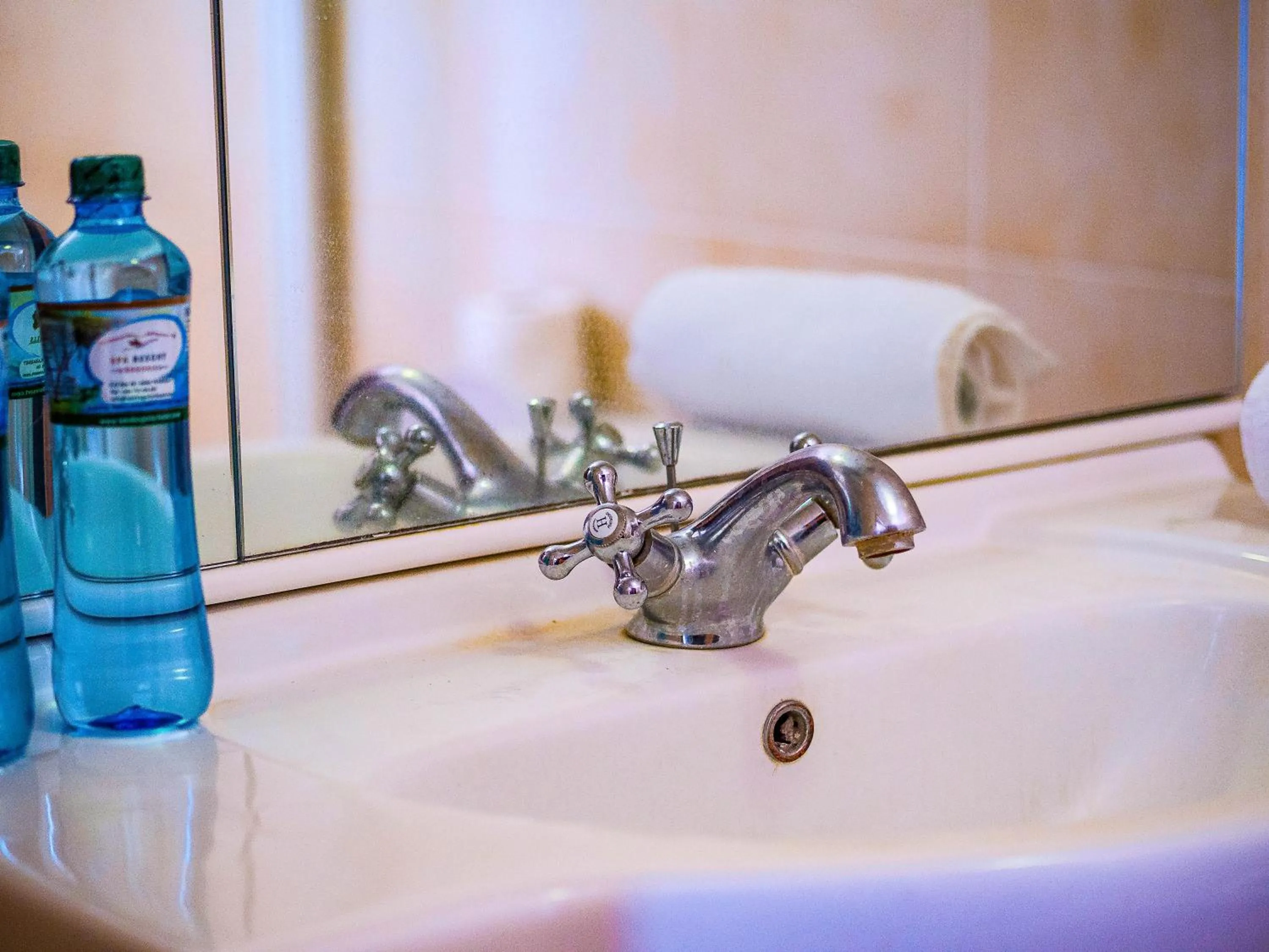 Bathroom in Lake Bogoria Spa Resort
