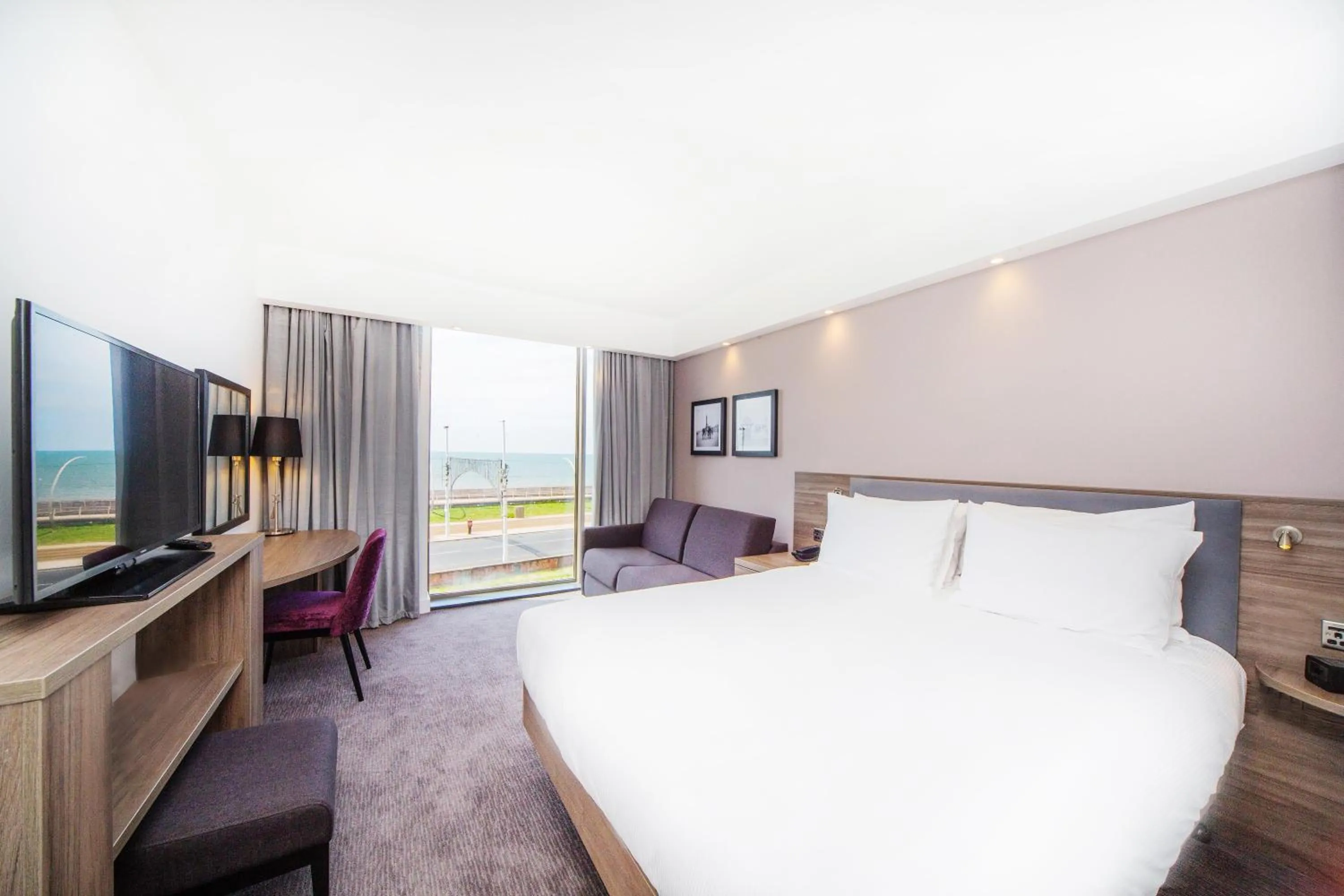 Bedroom, Bed in Hampton By Hilton Blackpool