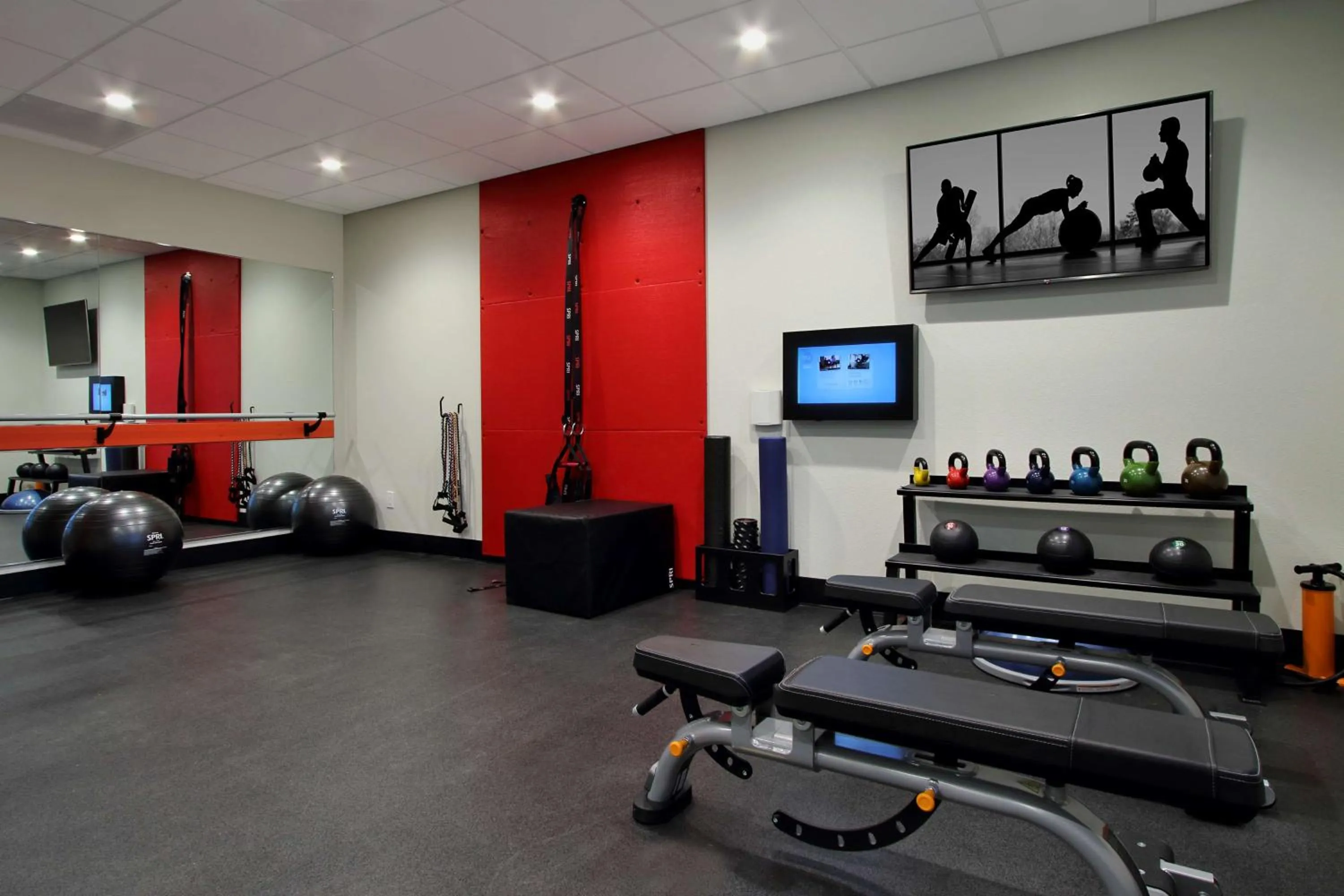 Fitness centre/facilities in Tru By Hilton Meridian