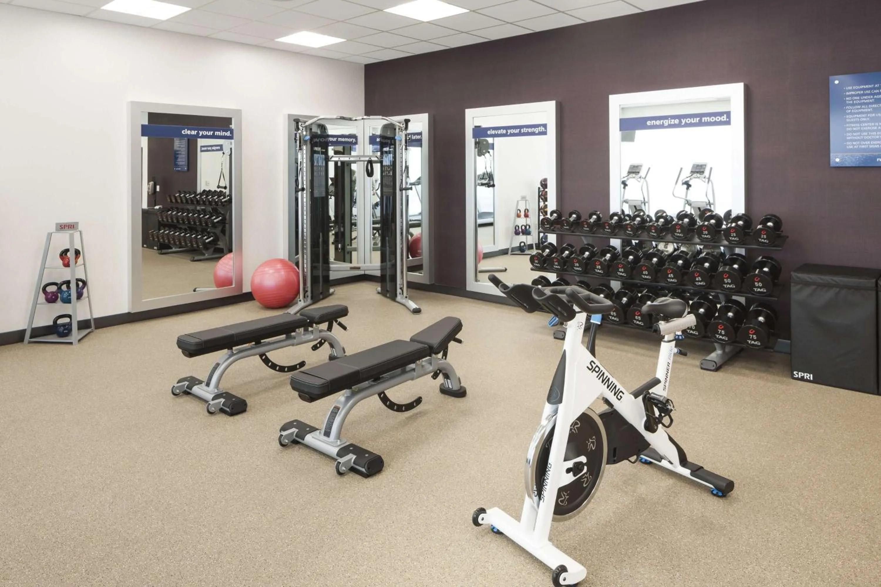 Fitness centre/facilities in Hampton Inn & Suites Phoenix Downtown