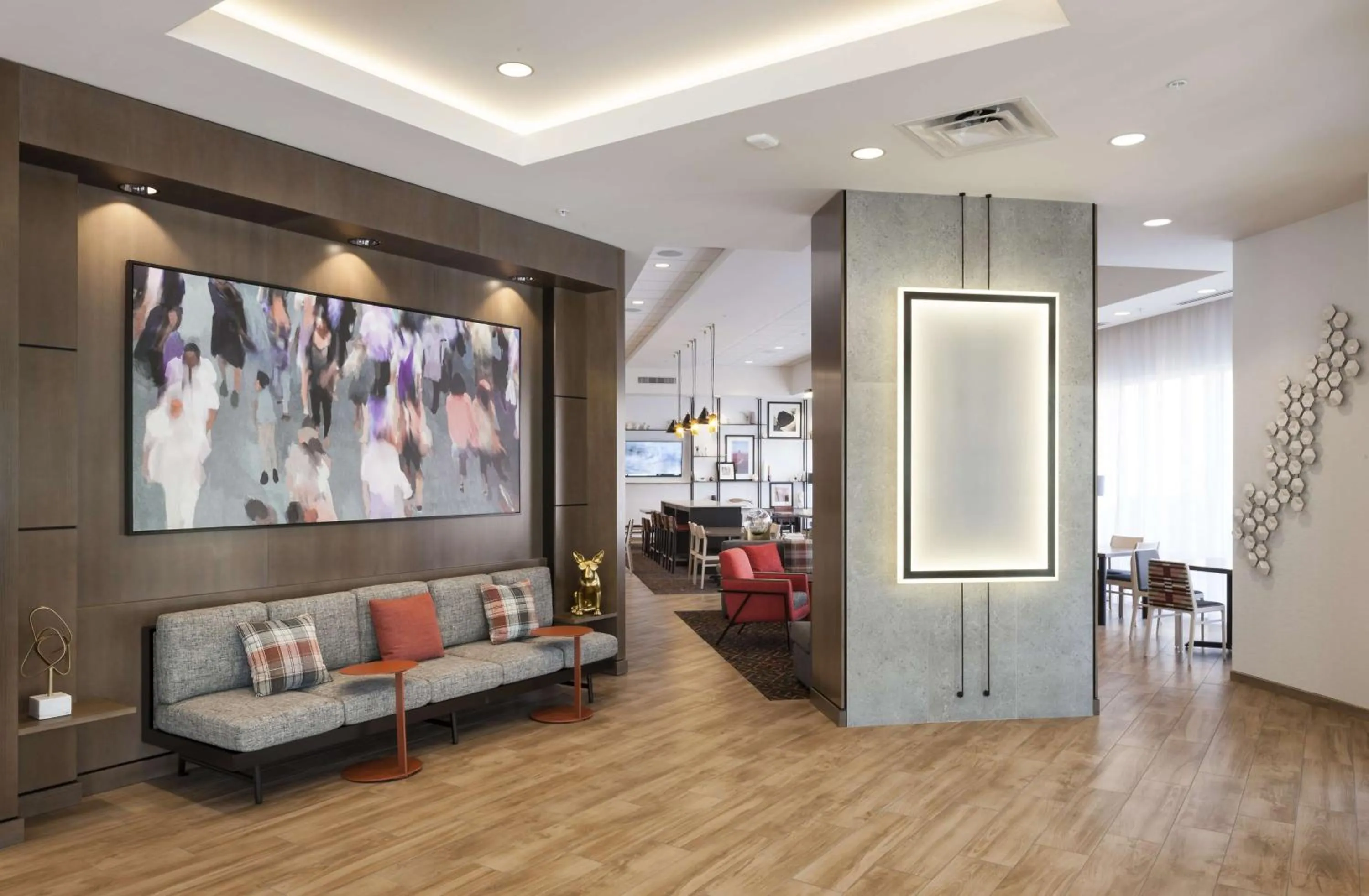 Lobby or reception in Hampton Inn & Suites Phoenix Downtown
