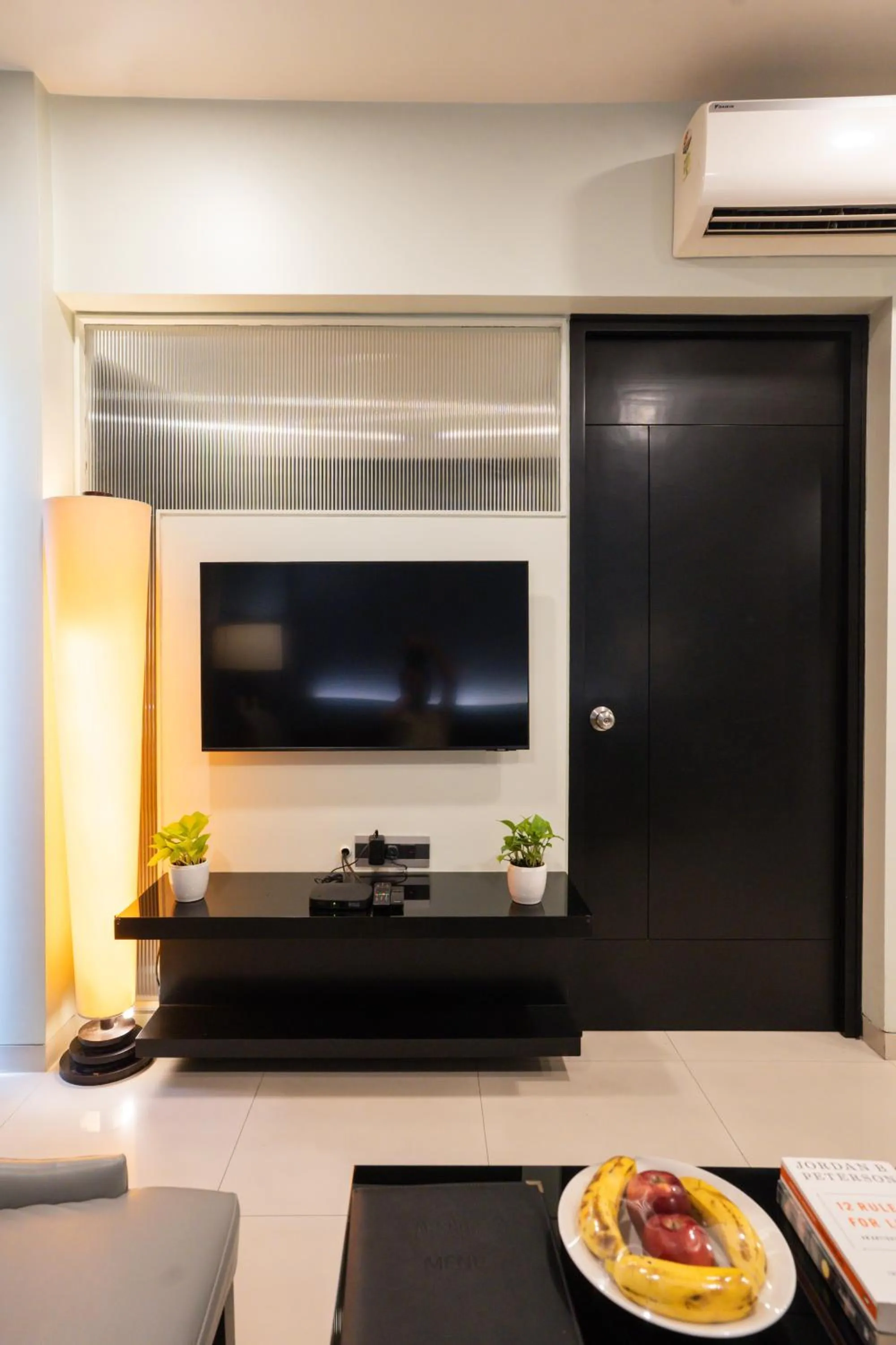 TV and multimedia in AR Suites Fontana Bay - Kalyani Nagar