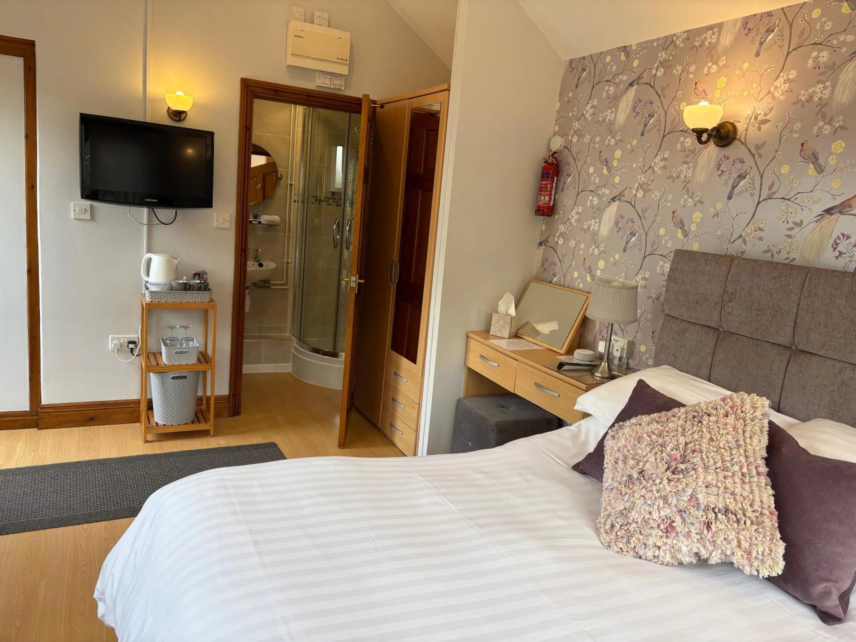 Bed in Whortleberry Studio B & B