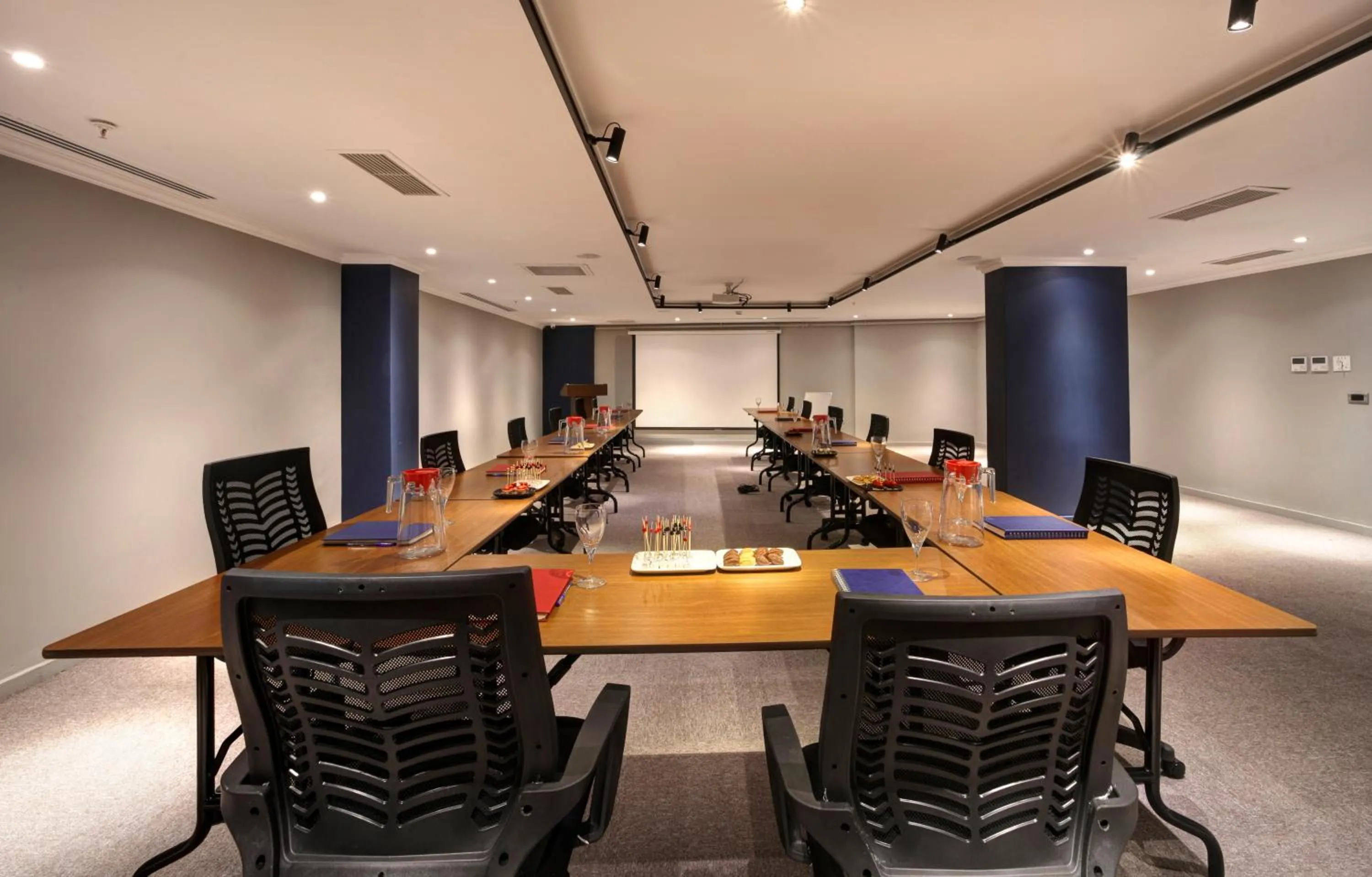 Meeting/conference room in Concept Nisantasi Hotels & Spa