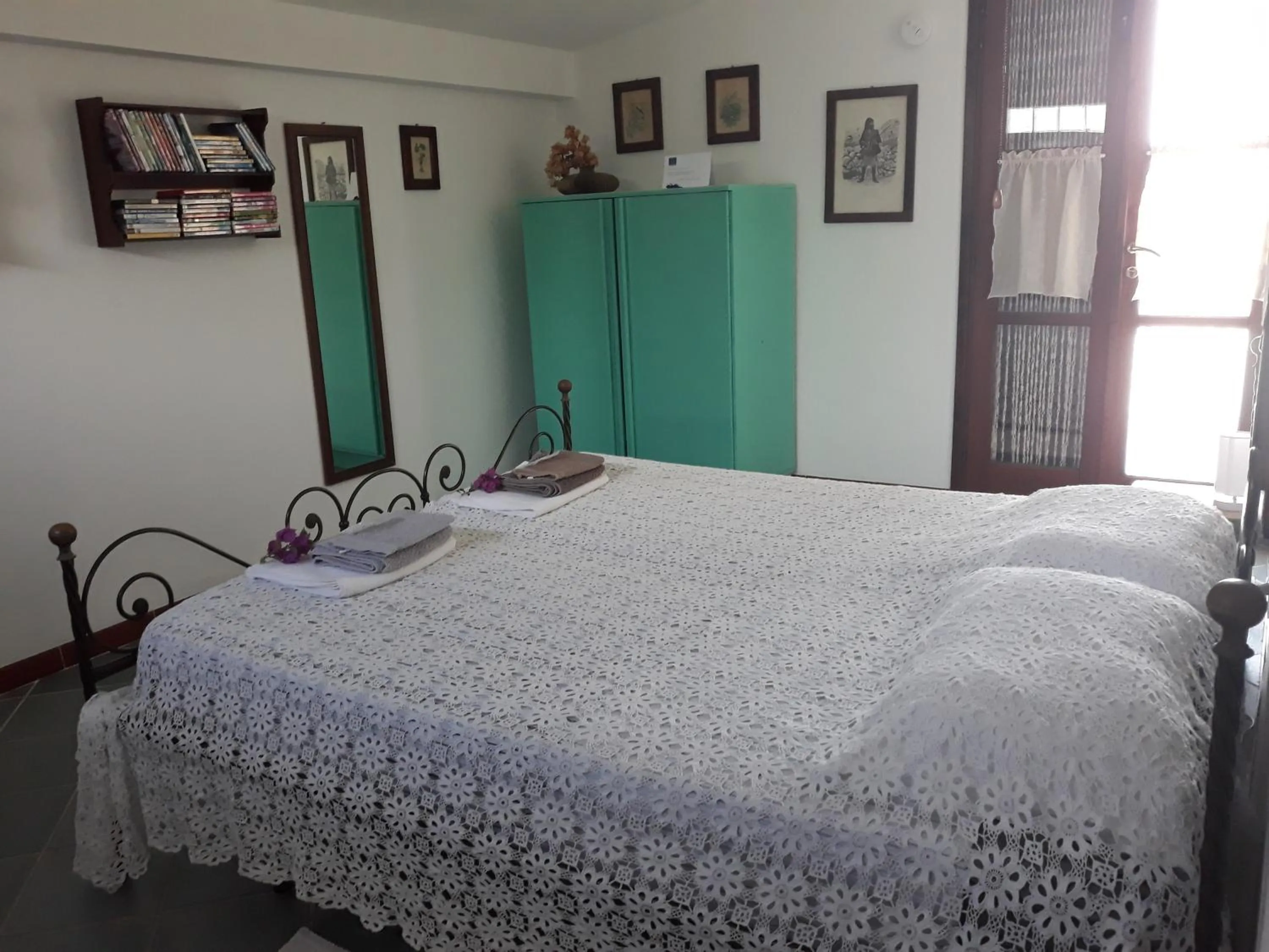 Photo of the whole room, Bed in Villa delle torri