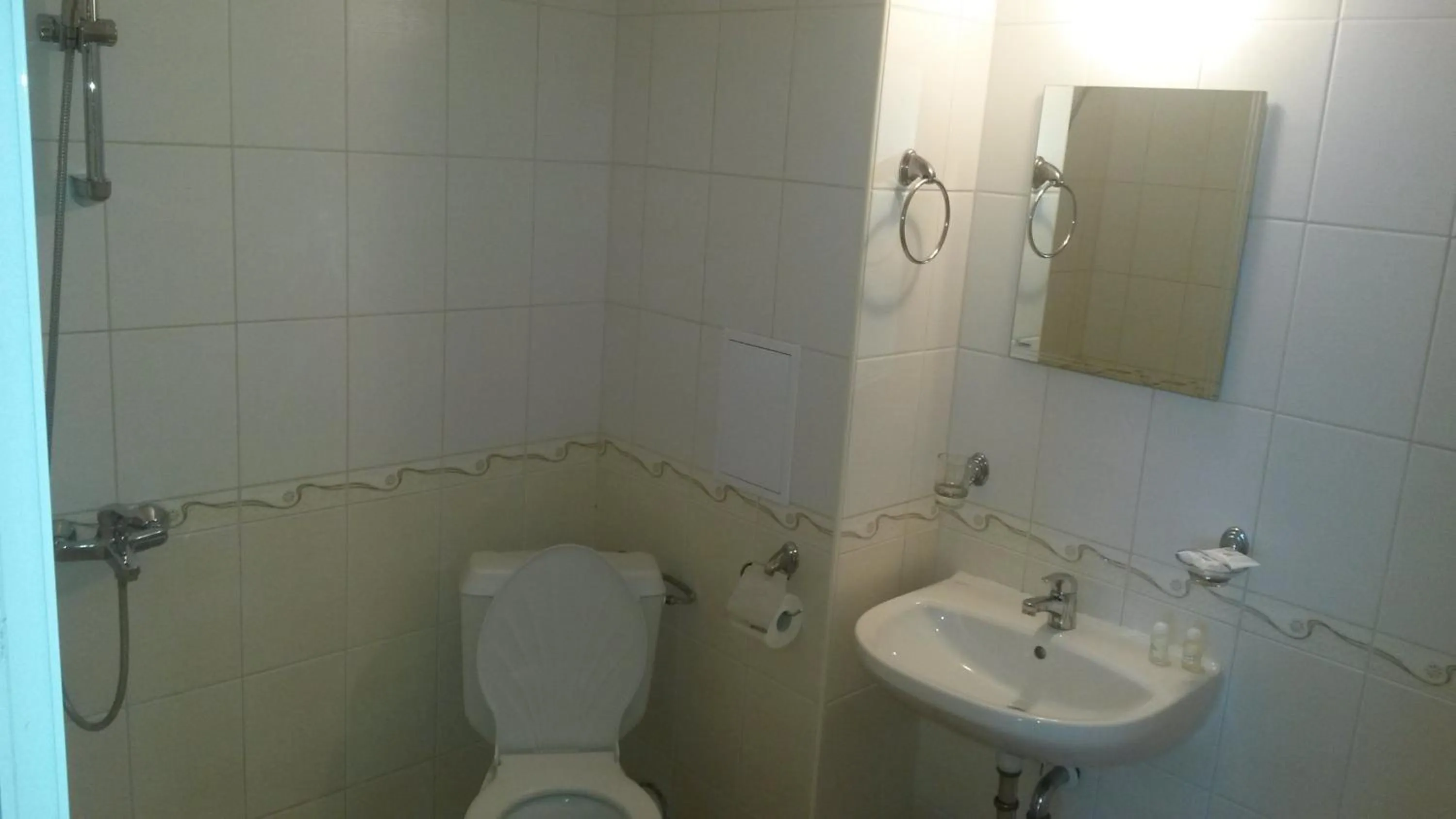 Bathroom in Sandor Hotel