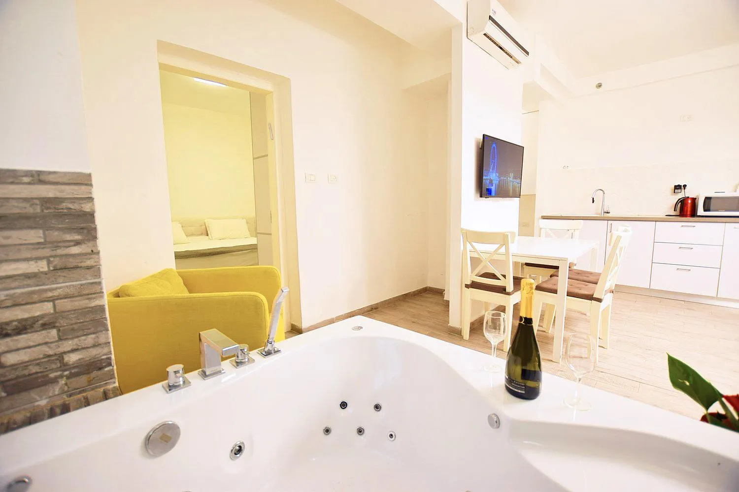 Kitchen or kitchenette in Rothschild Mansion