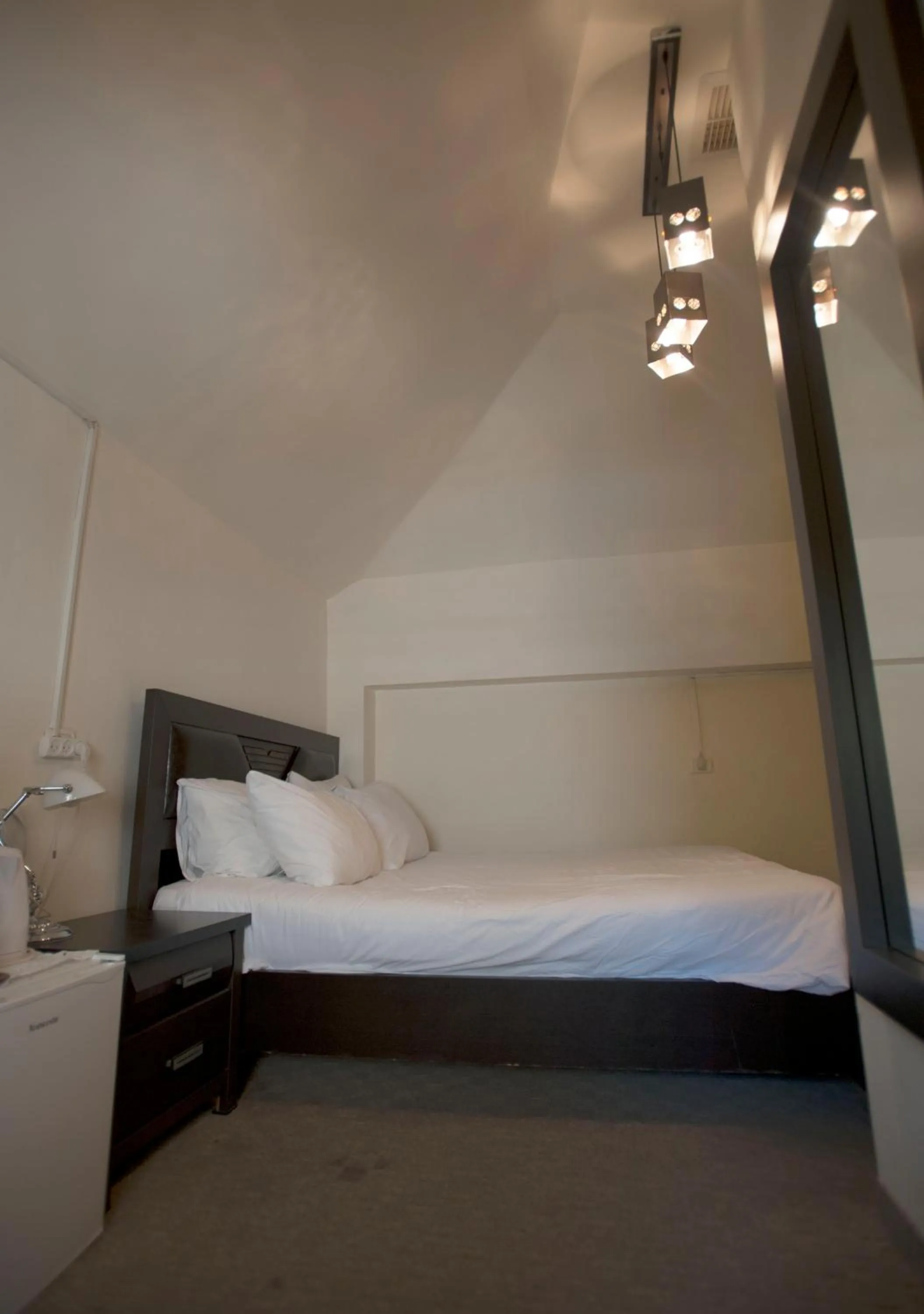 Bedroom, Bed in Rothschild Mansion