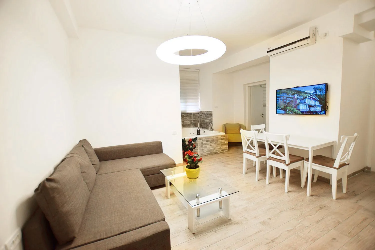 Hot Tub in Rothschild Mansion