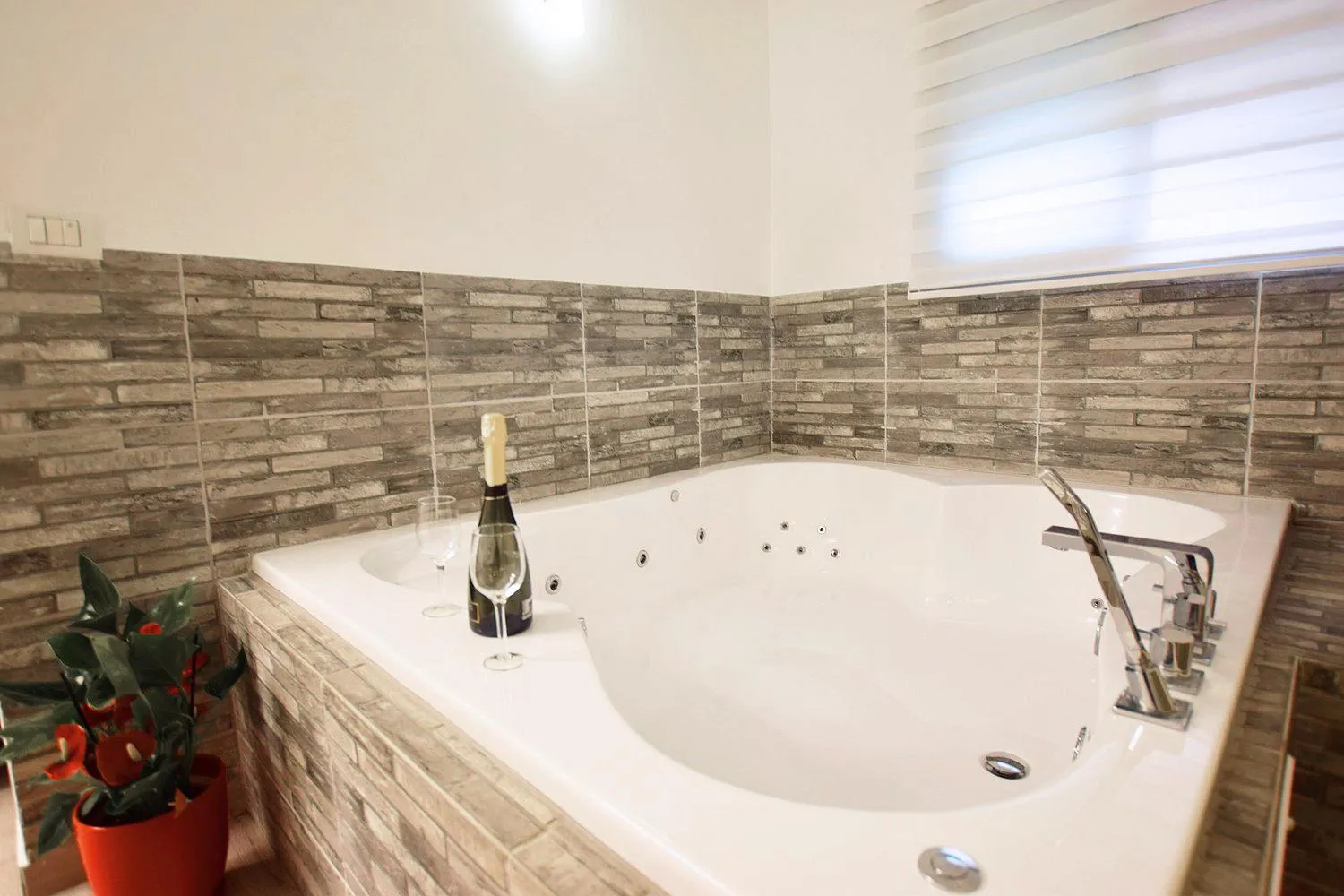 Hot Tub in Rothschild Mansion