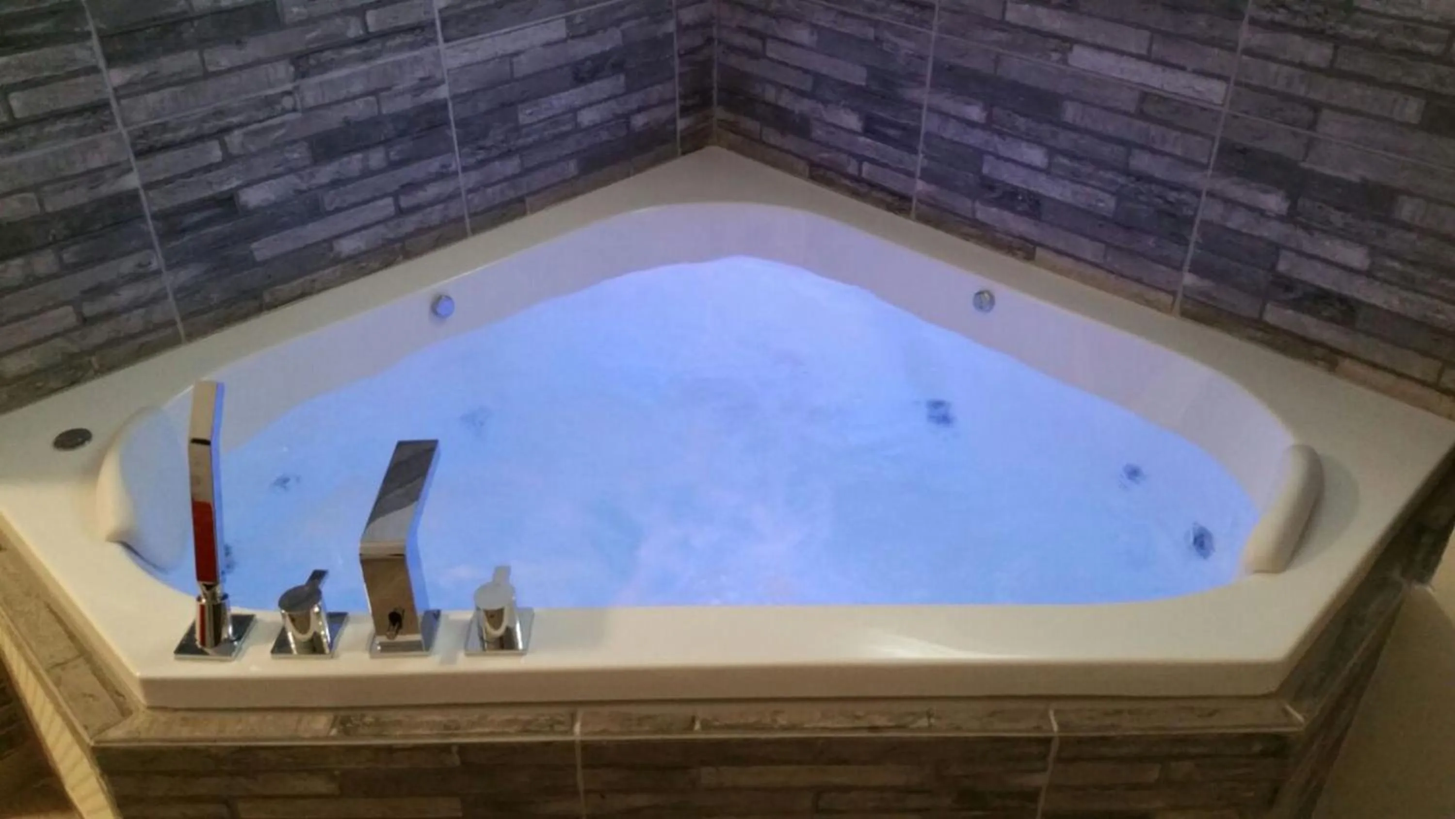 Hot Tub in Rothschild Mansion