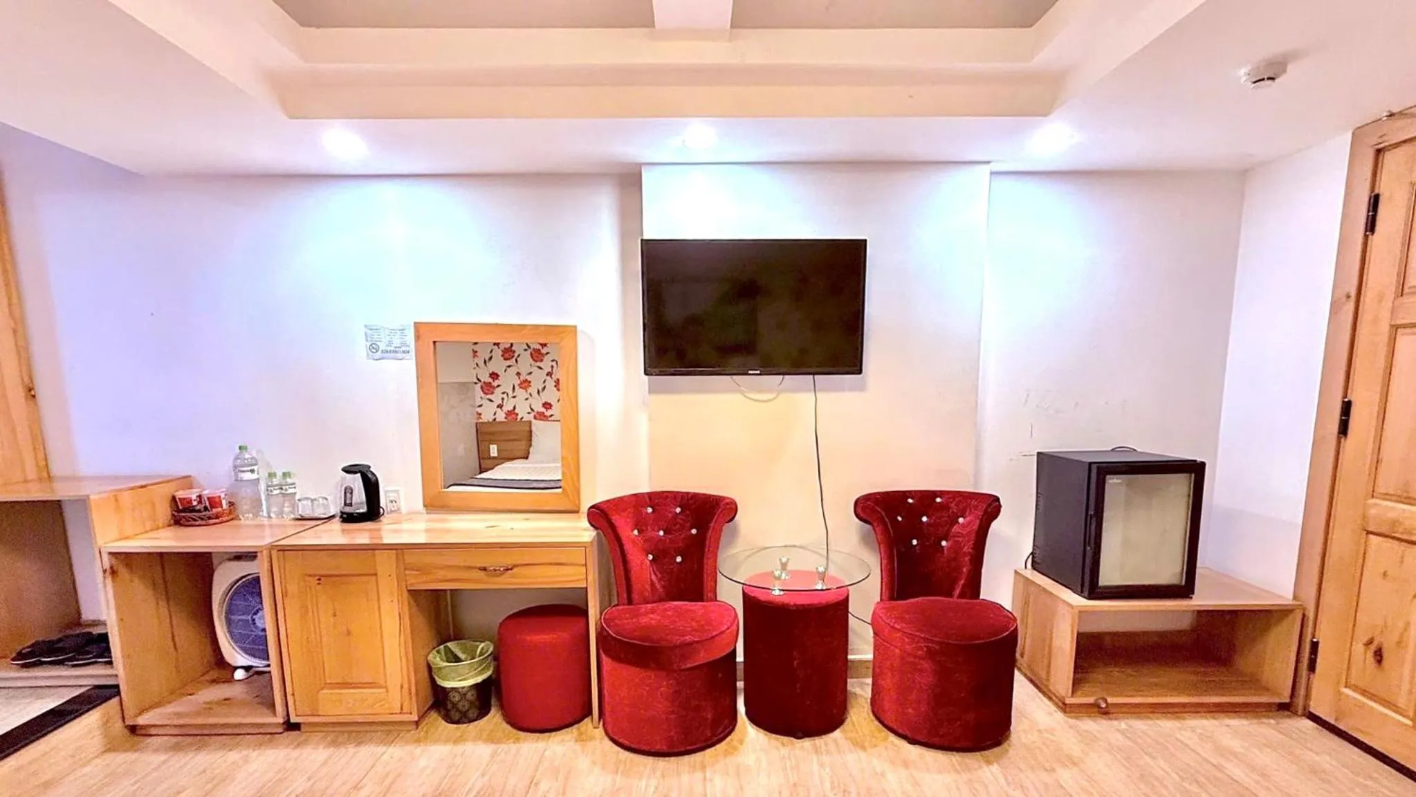 Seating area in Dalat Wind Hotel