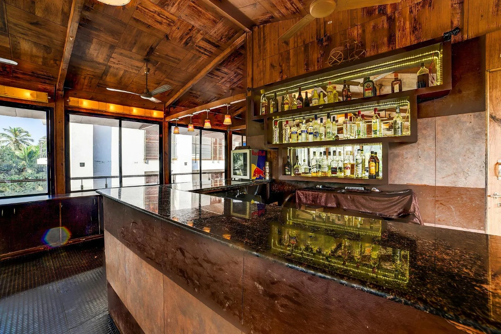 Lounge or bar in Nitya Resort, Calangute