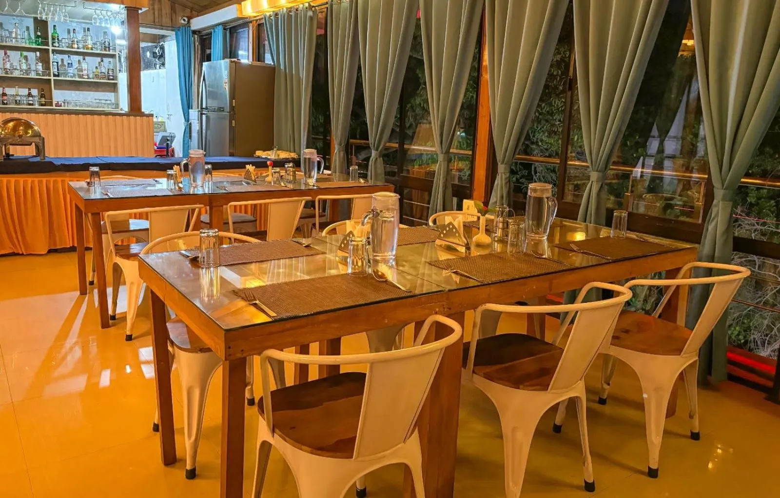 Restaurant/places to eat in Nitya Resort, Calangute