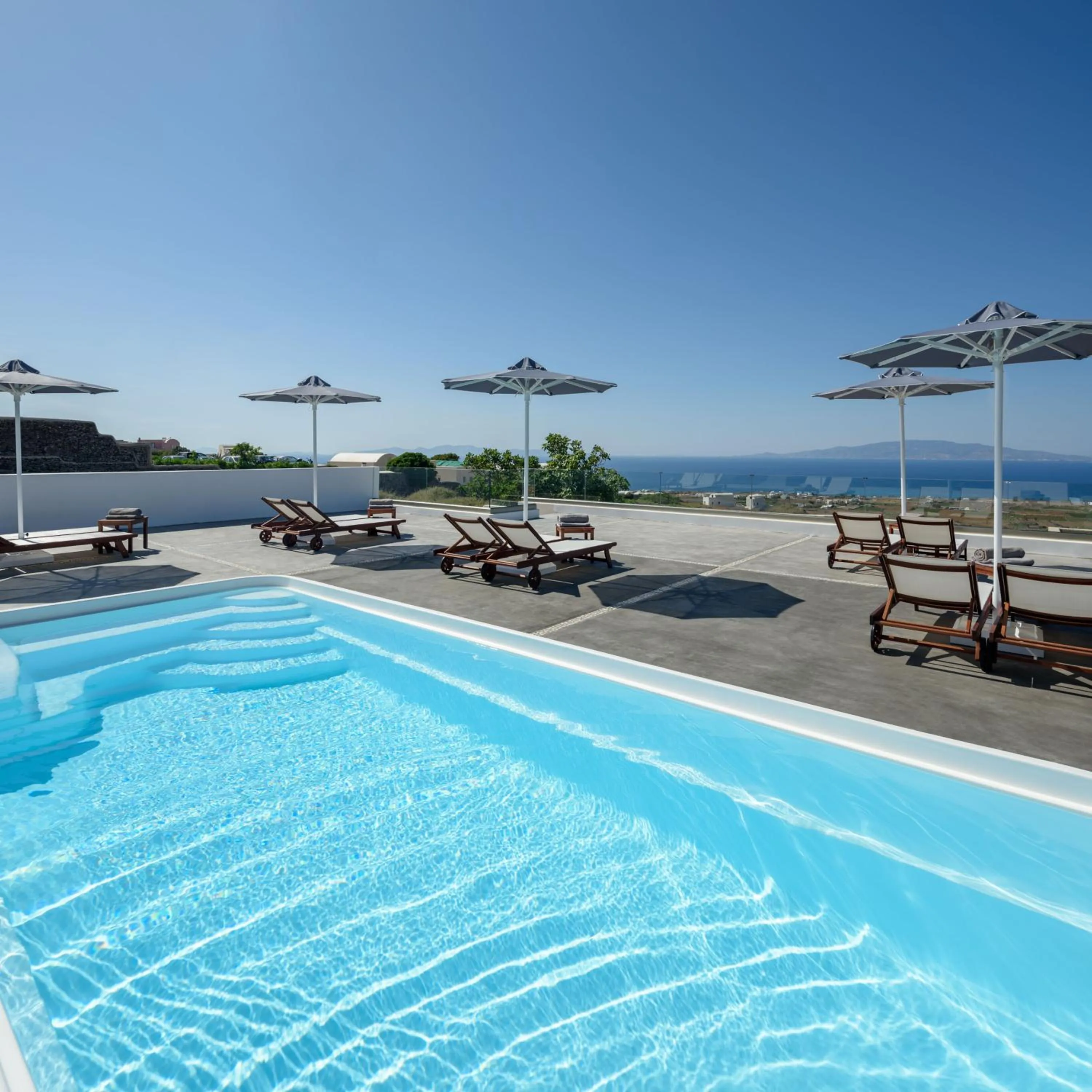 Property building in Ianthe Apartments & Villa