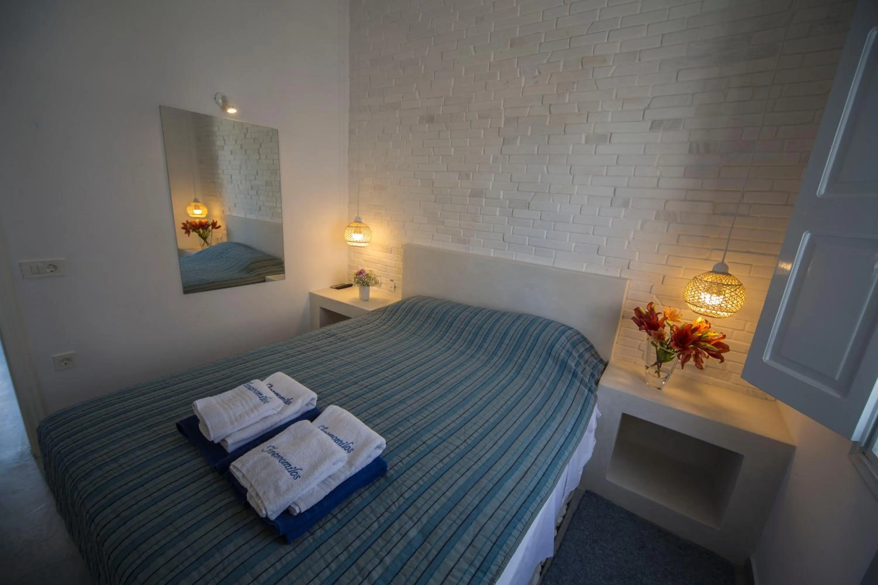 Bedroom, Bed in Ianthe Apartments & Villa