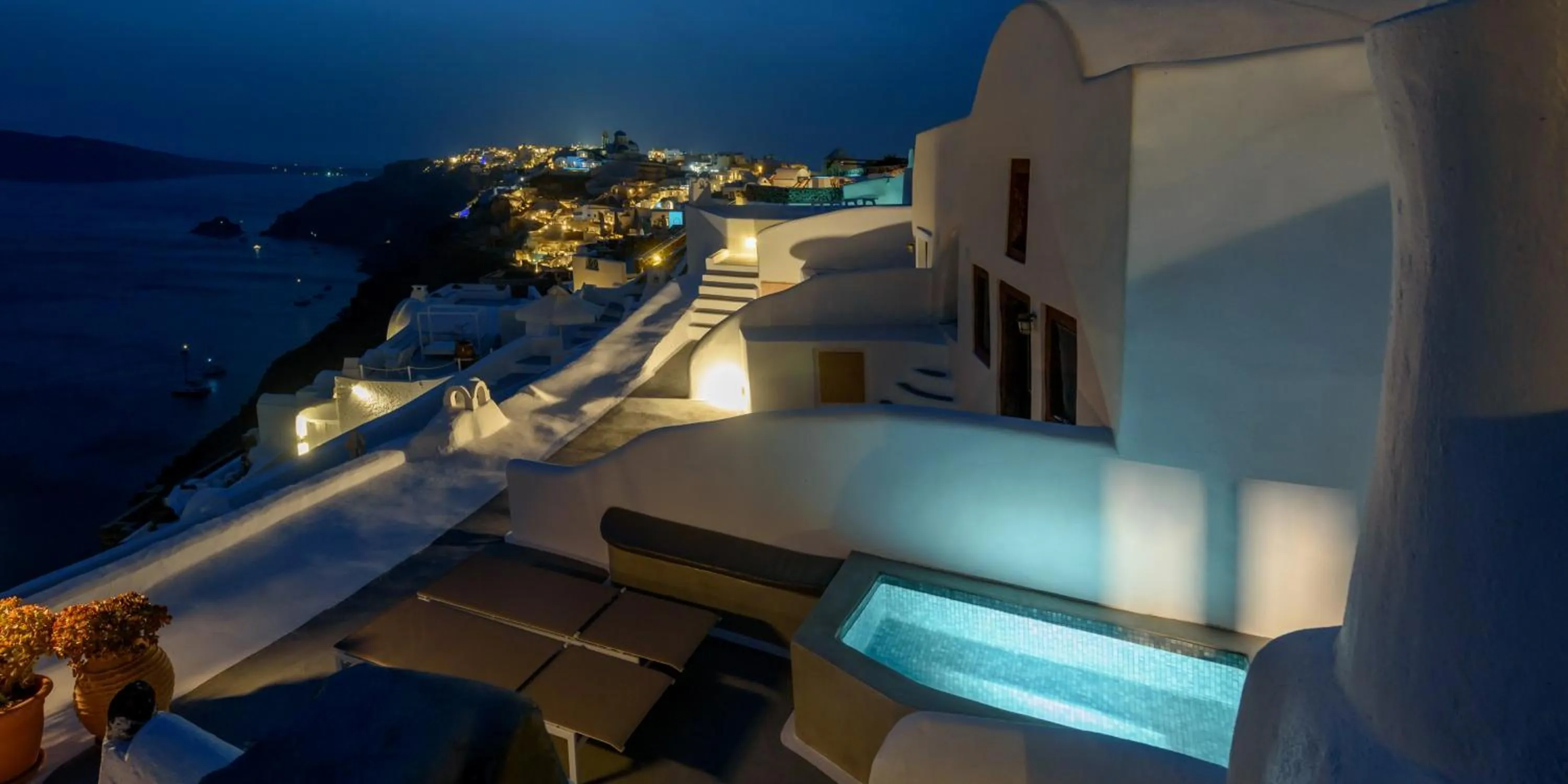 Balcony/Terrace in Ianthe Apartments & Villa