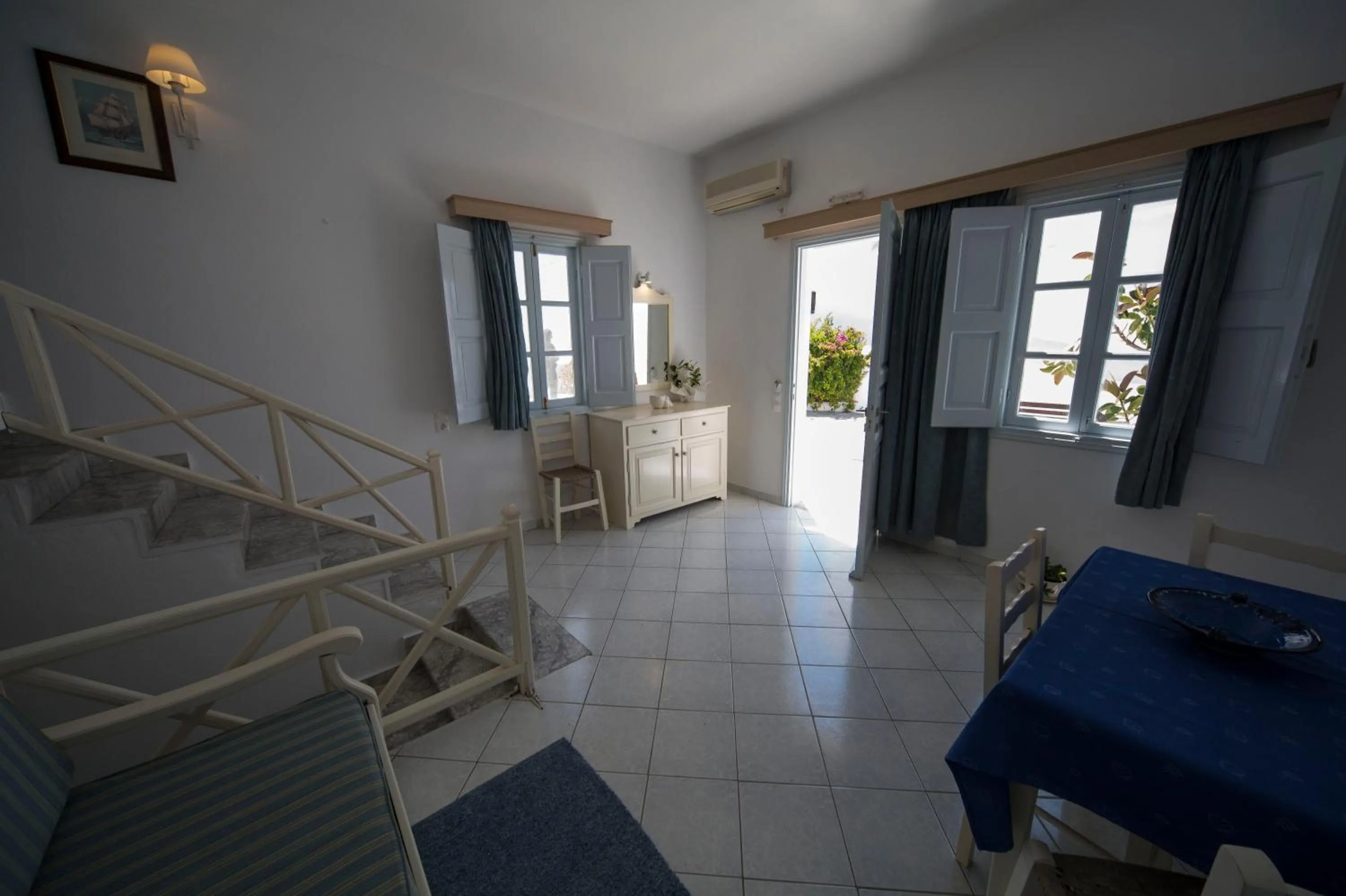 Photo of the whole room in Ianthe Apartments & Villa