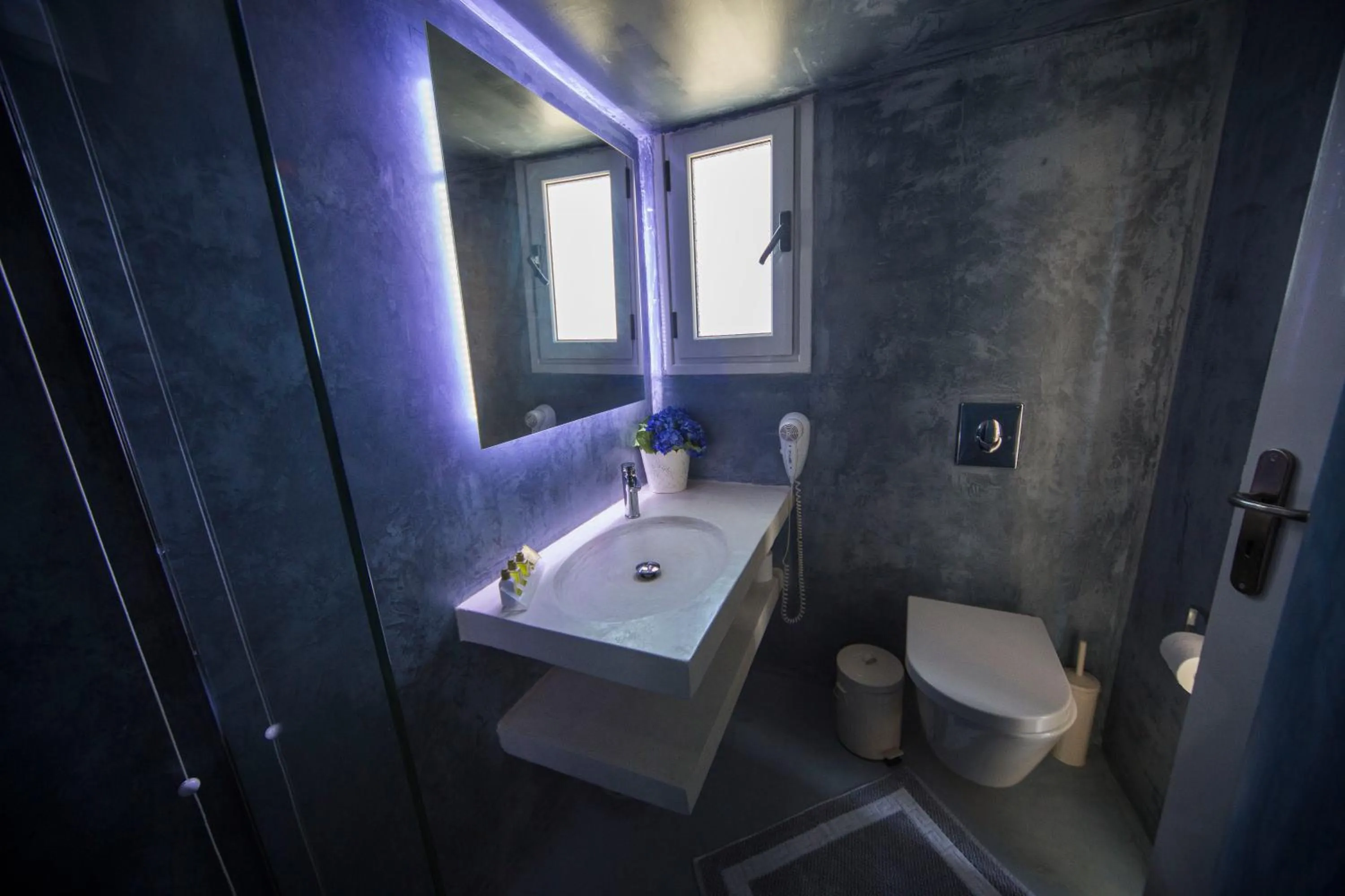 Bathroom in Ianthe Apartments & Villa