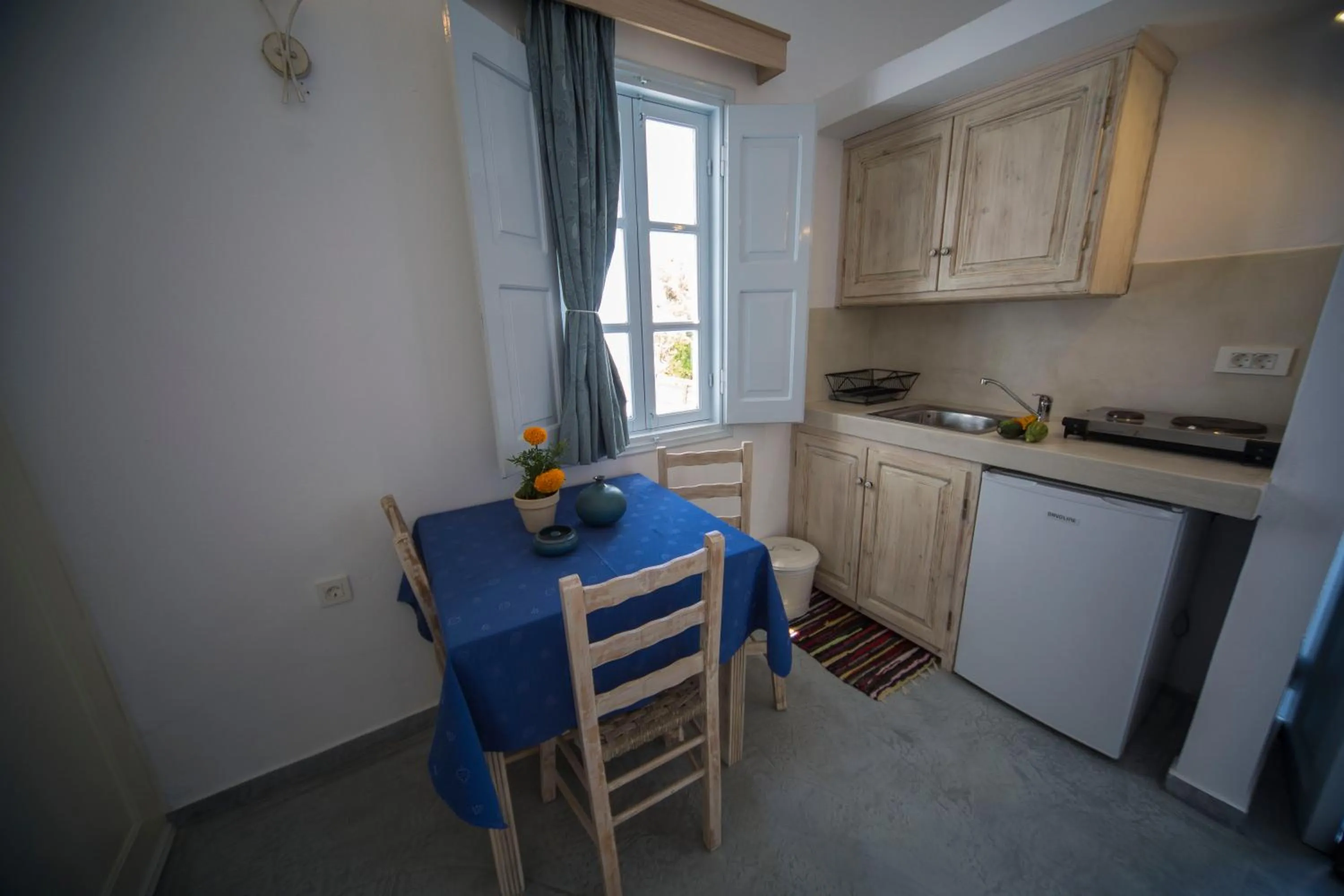 Kitchen or kitchenette in Ianthe Apartments & Villa