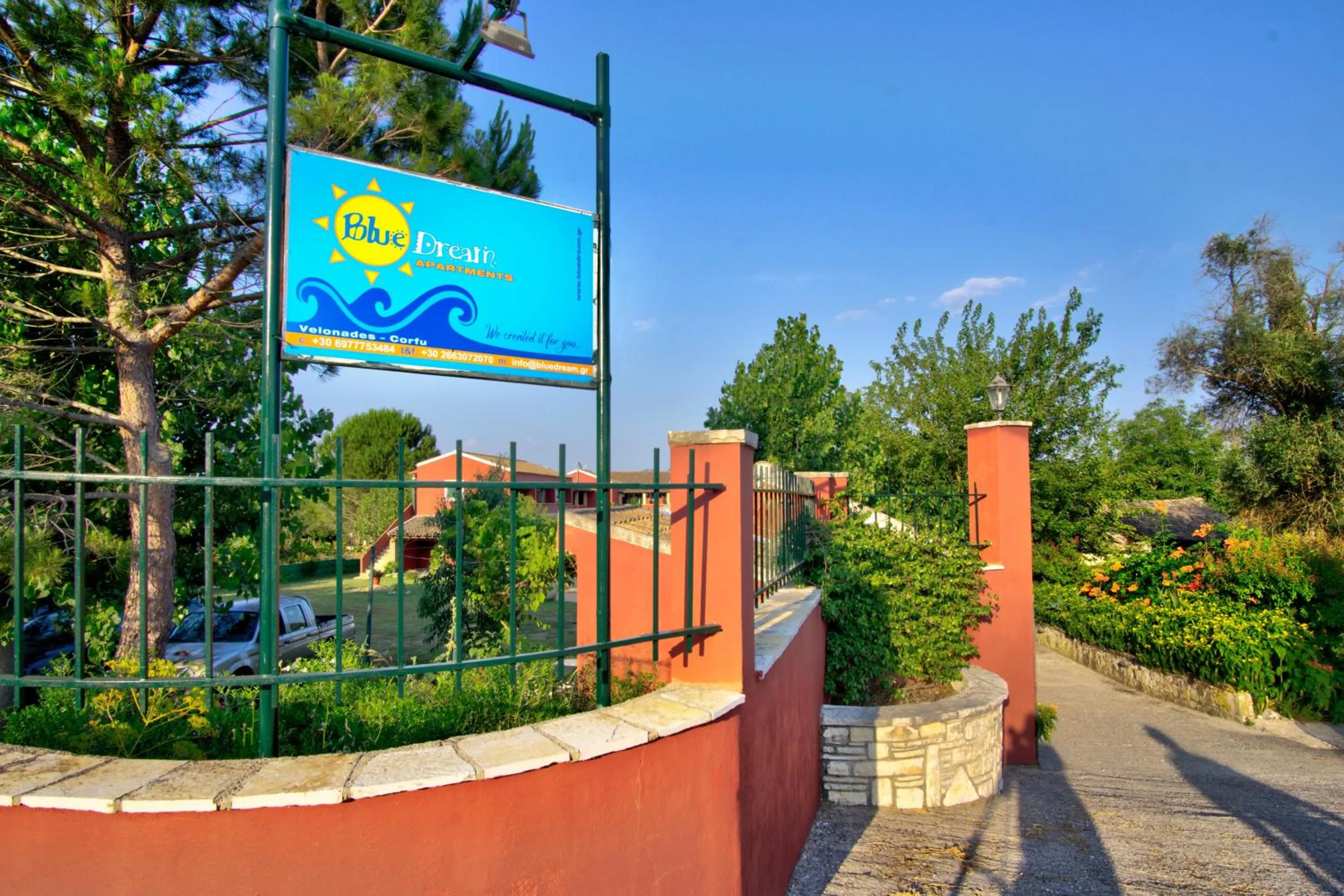 Facade/entrance in Blue Dream Apartments