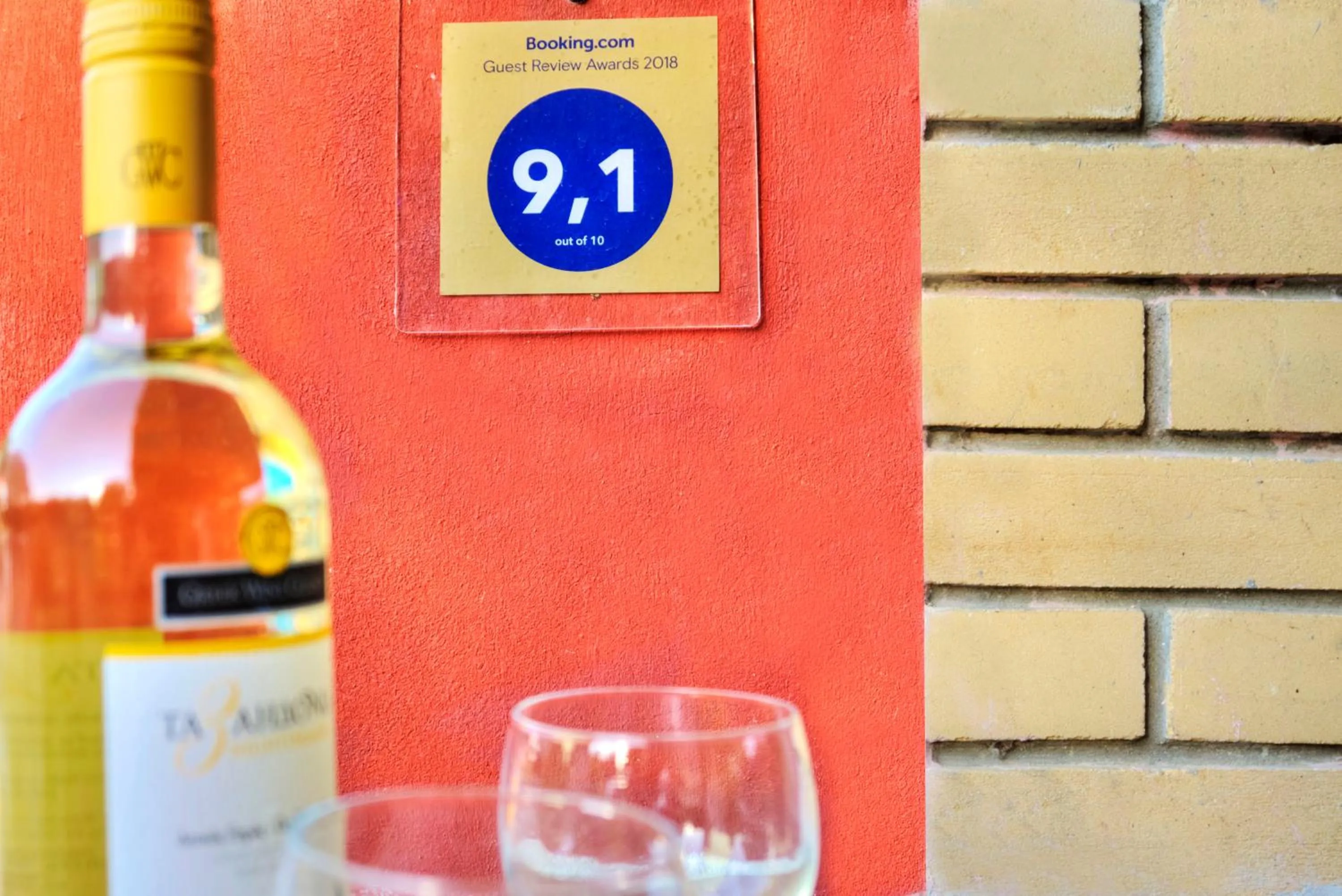 Certificate/Award in Blue Dream Apartments