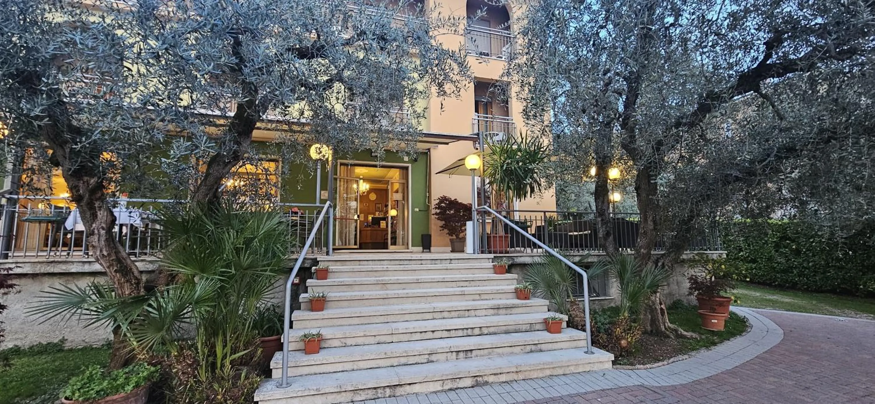 Property building in Hotel Garden