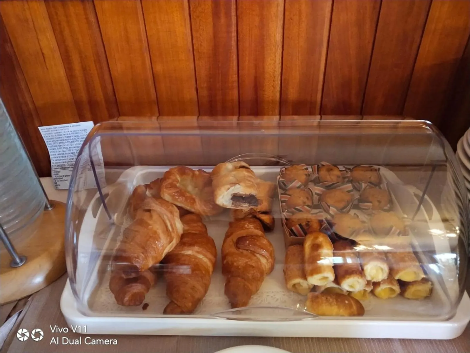 Buffet breakfast in Hotel Garden