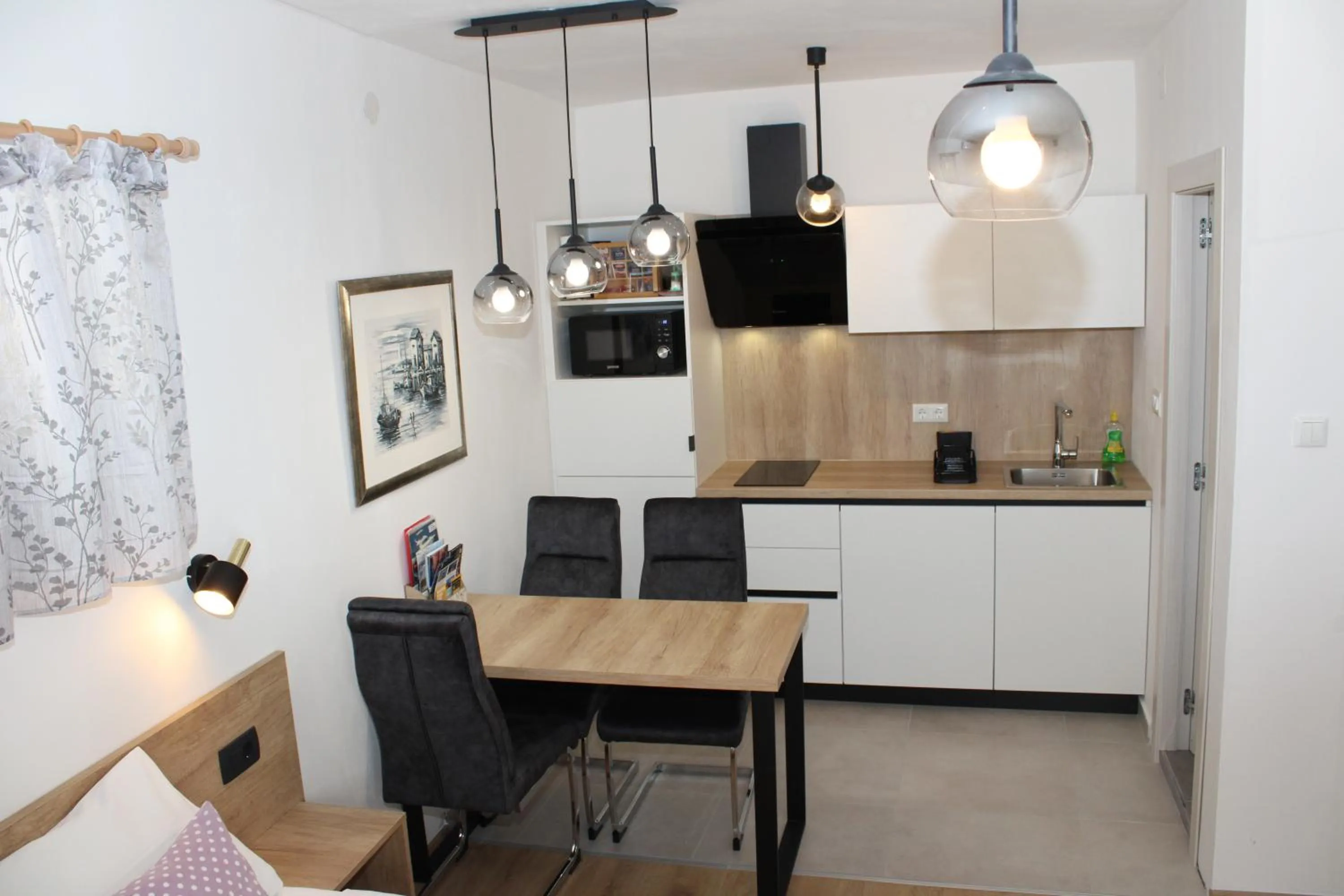 Dining area in Apartments Lana