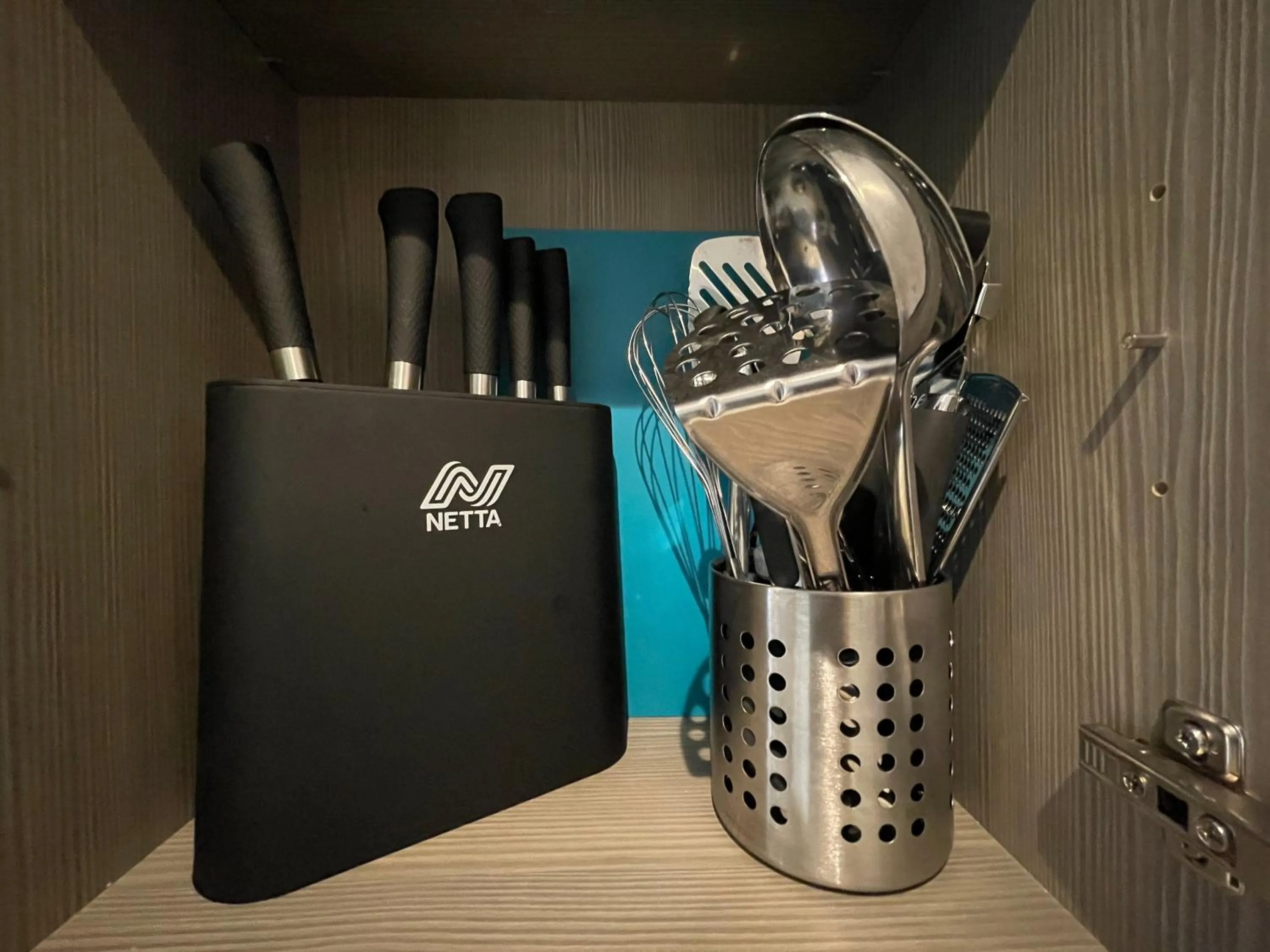 Kitchen or kitchenette in Quay Apartments Manchester