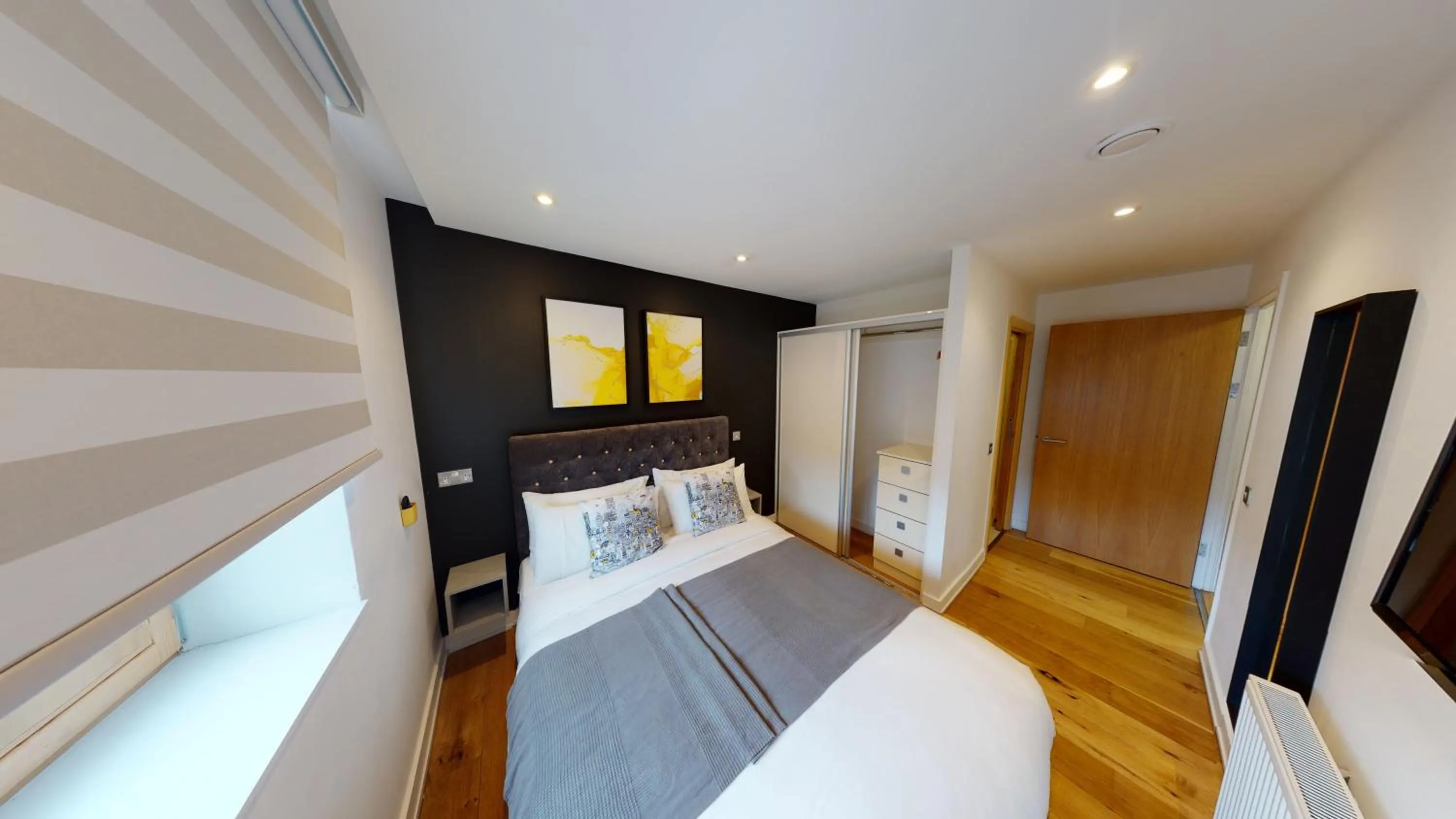 Bed in Quay Apartments Manchester