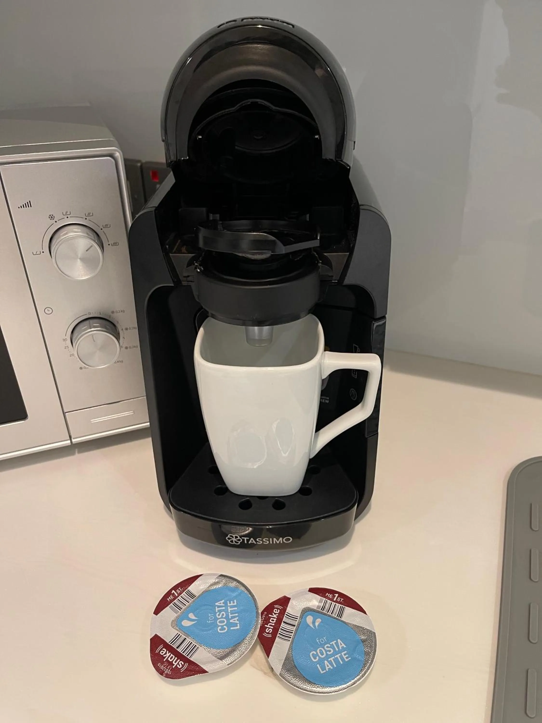 Coffee/tea facilities in Quay Apartments Manchester