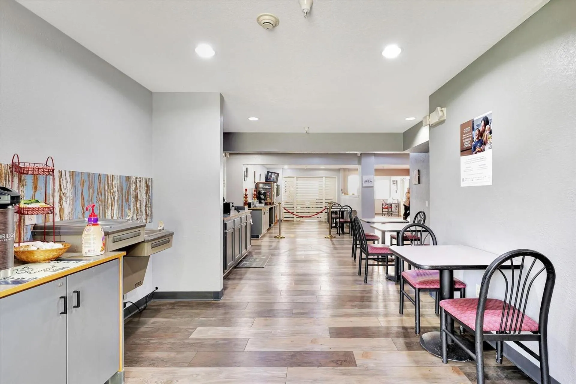 Breakfast in Ramada Limited by Wyndham, Bloomington I-55 & I-74 IL