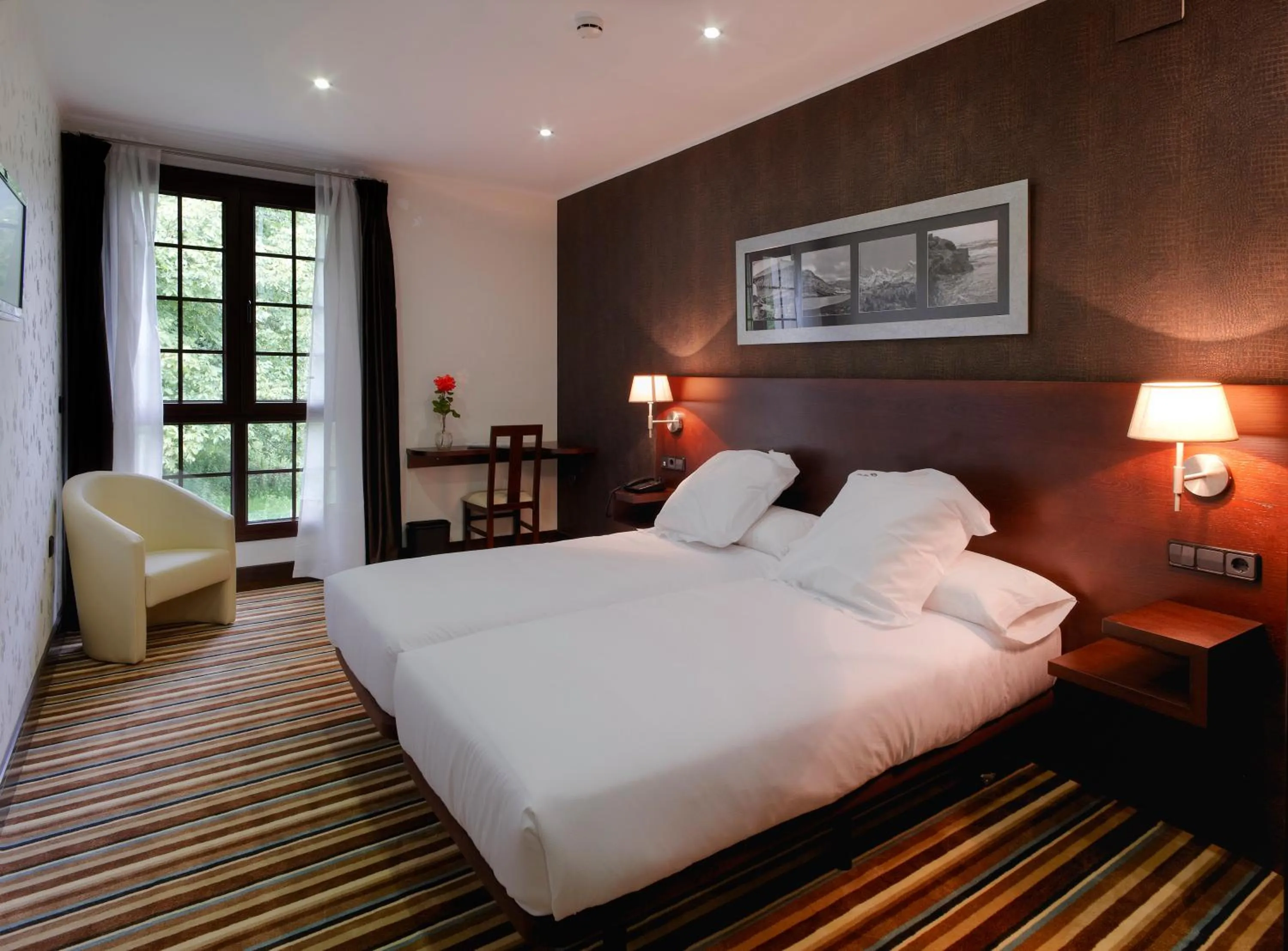 Photo of the whole room in Hotel Granda