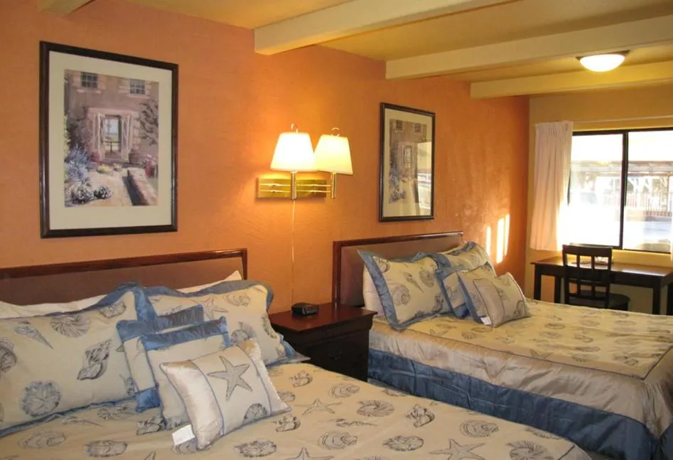 Day, Bed in Coast Inn and Spa