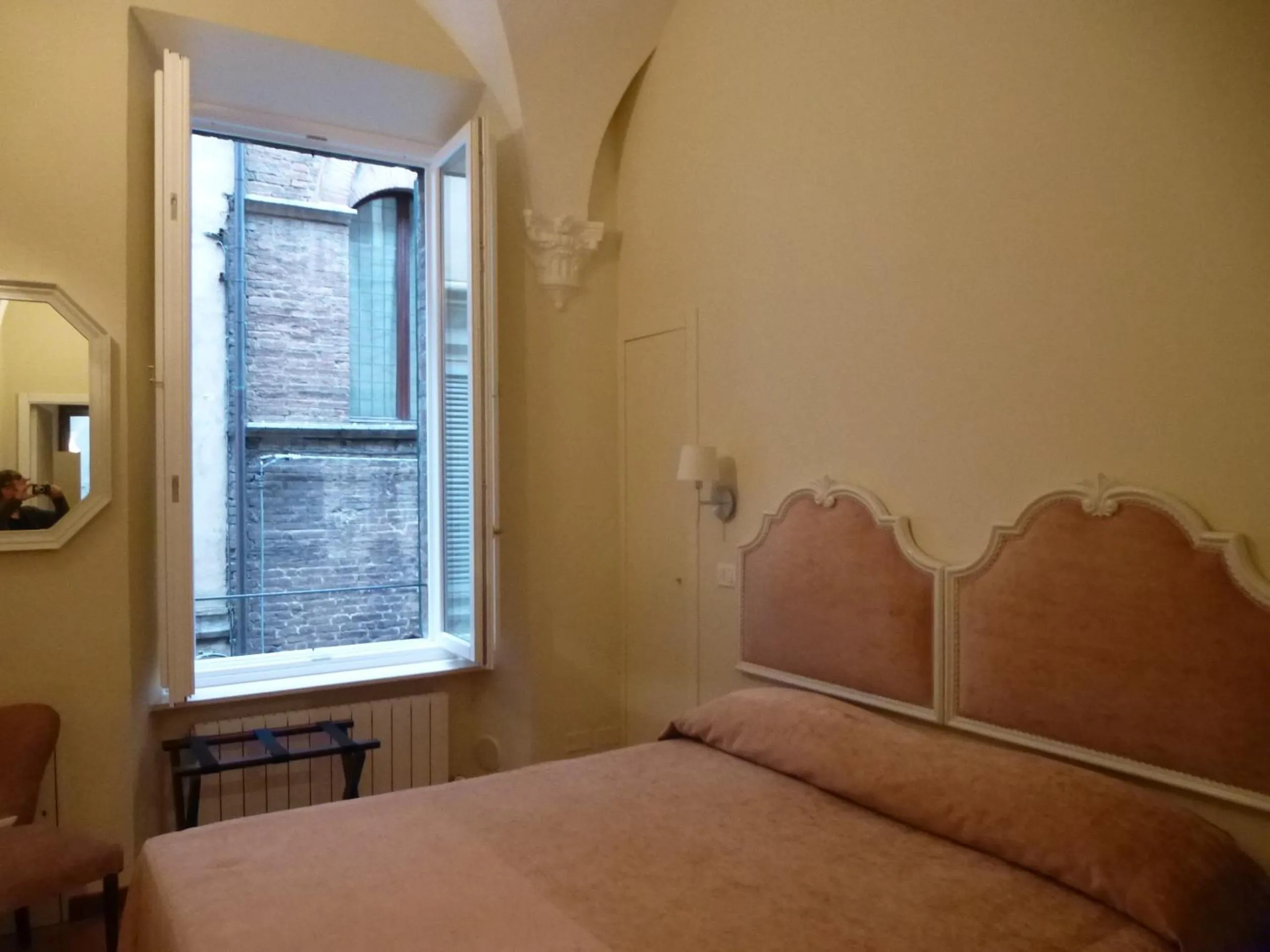 Bedroom, Bed in B&B Quattro Cantoni