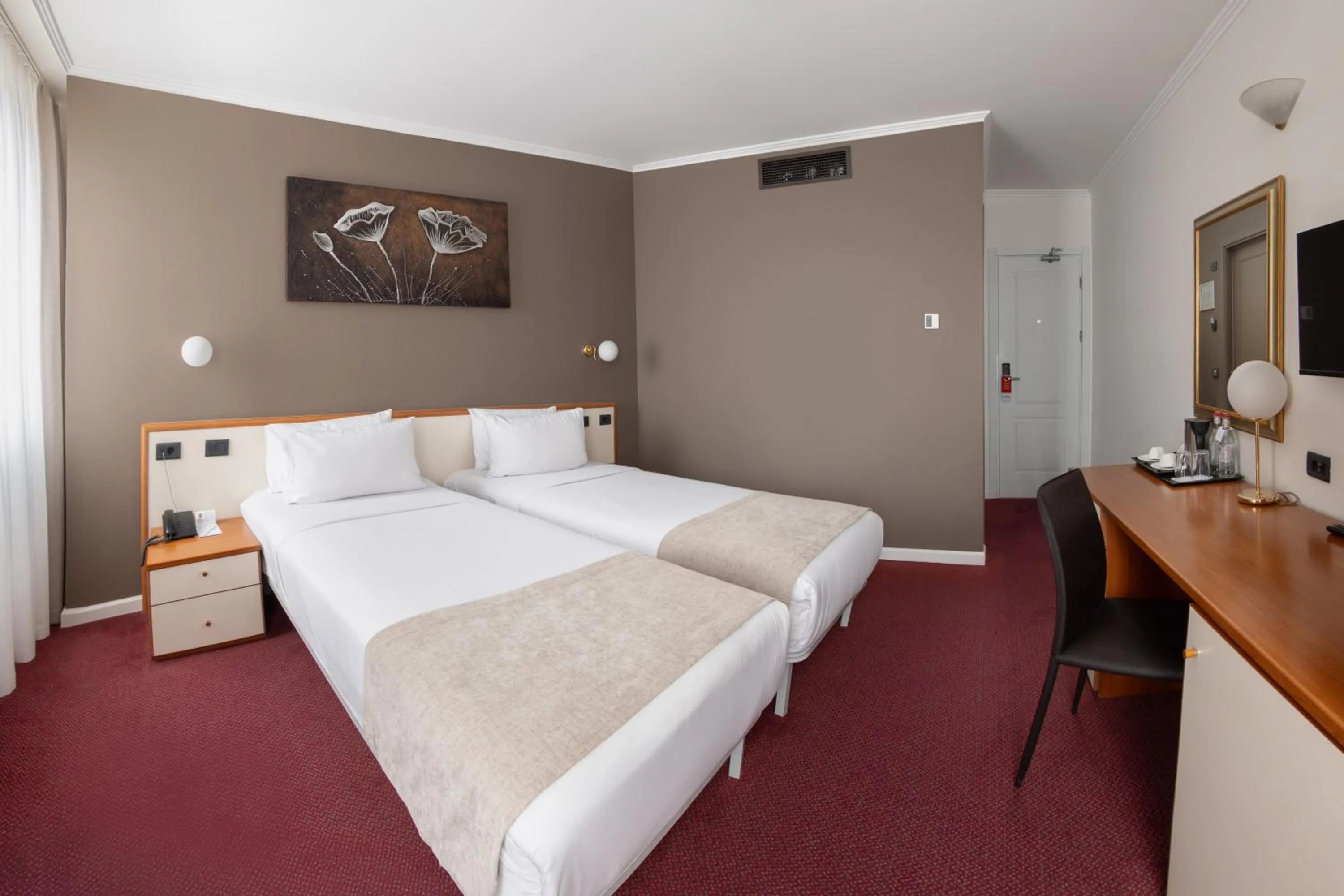 Bedroom, Bed in Best Western Plus Congress Hotel Yerevan