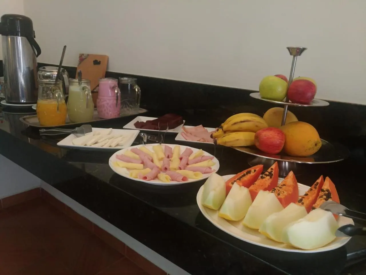 Breakfast in Hotel Kaeru